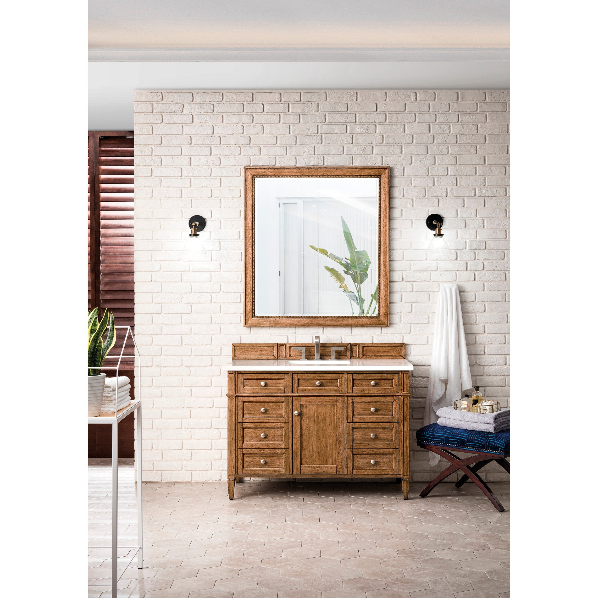 Saddle Brown / White Zeus - 3 Faucet Holes