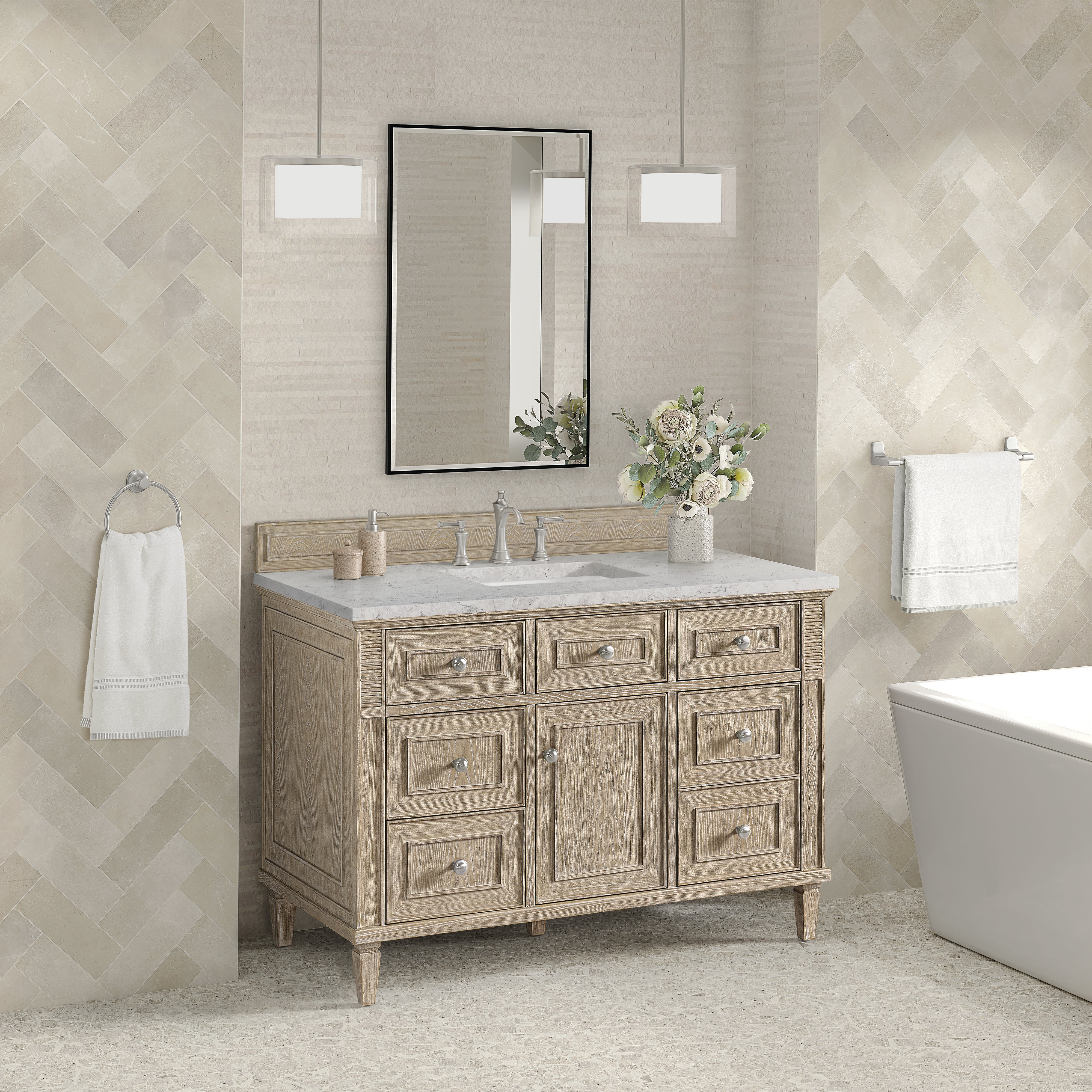Whitewashed Oak / Eternal Jasmine Pearl - 3 Faucet Holes