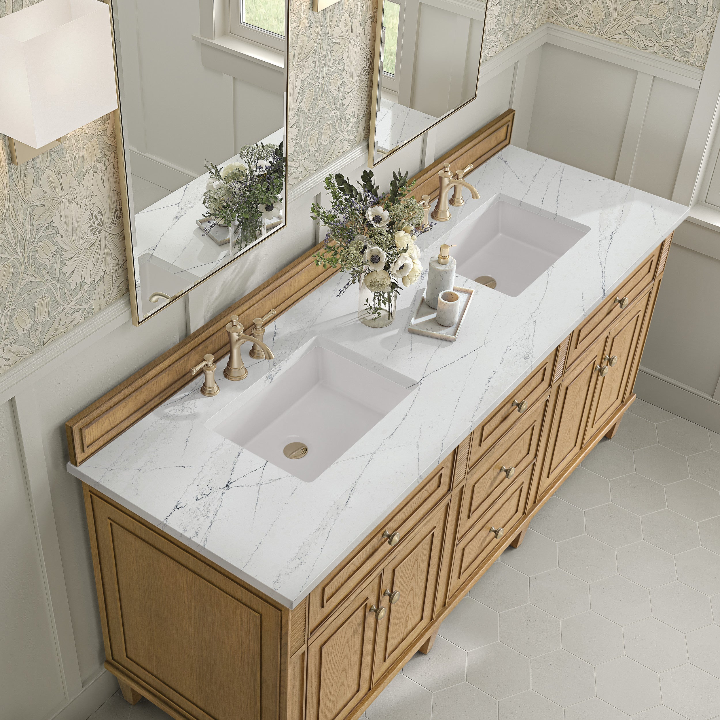 Light Natural Oak / Ethereal Noctis - 3 Faucet Holes