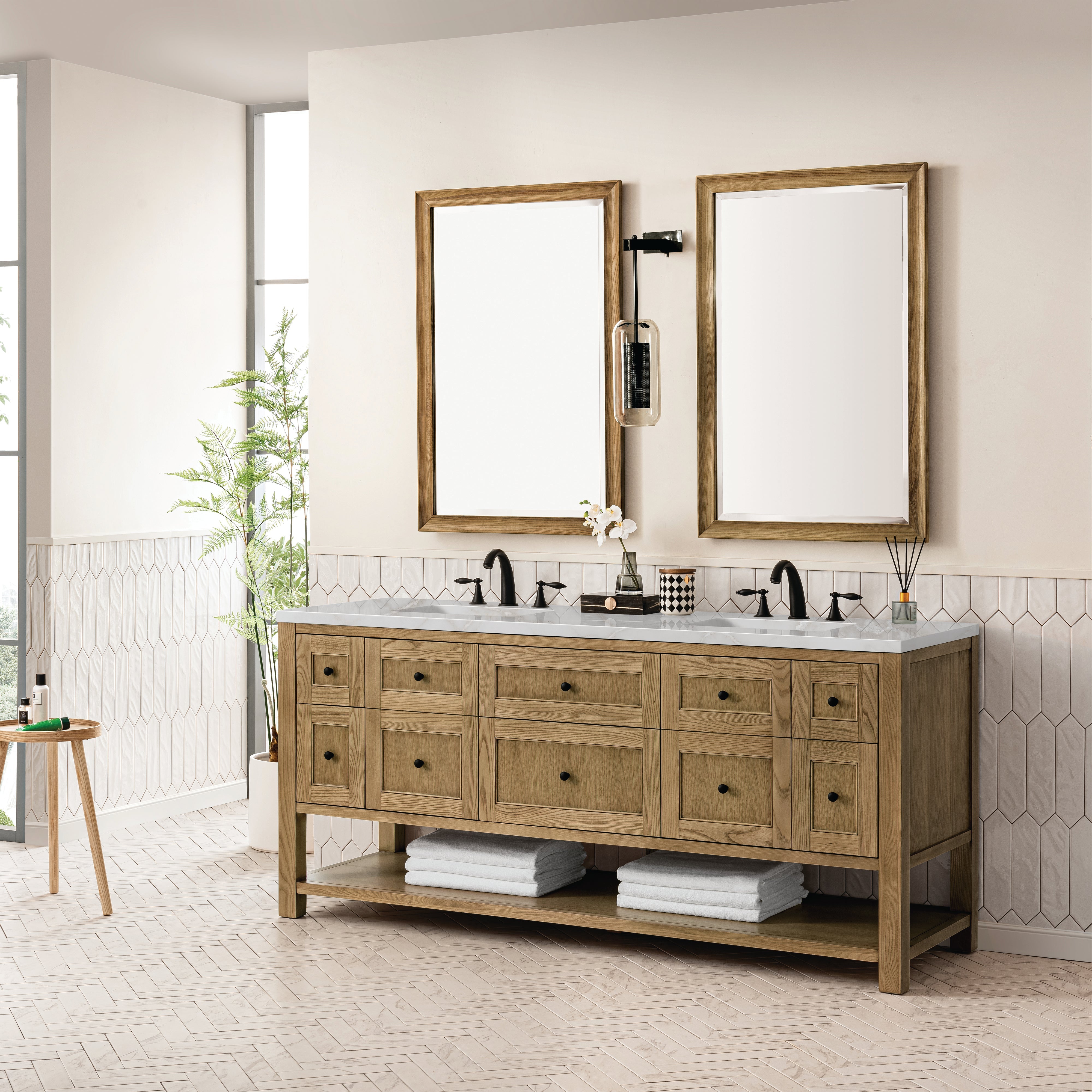 Light Natural Oak / Victorian Silver - 3 Faucet Holes