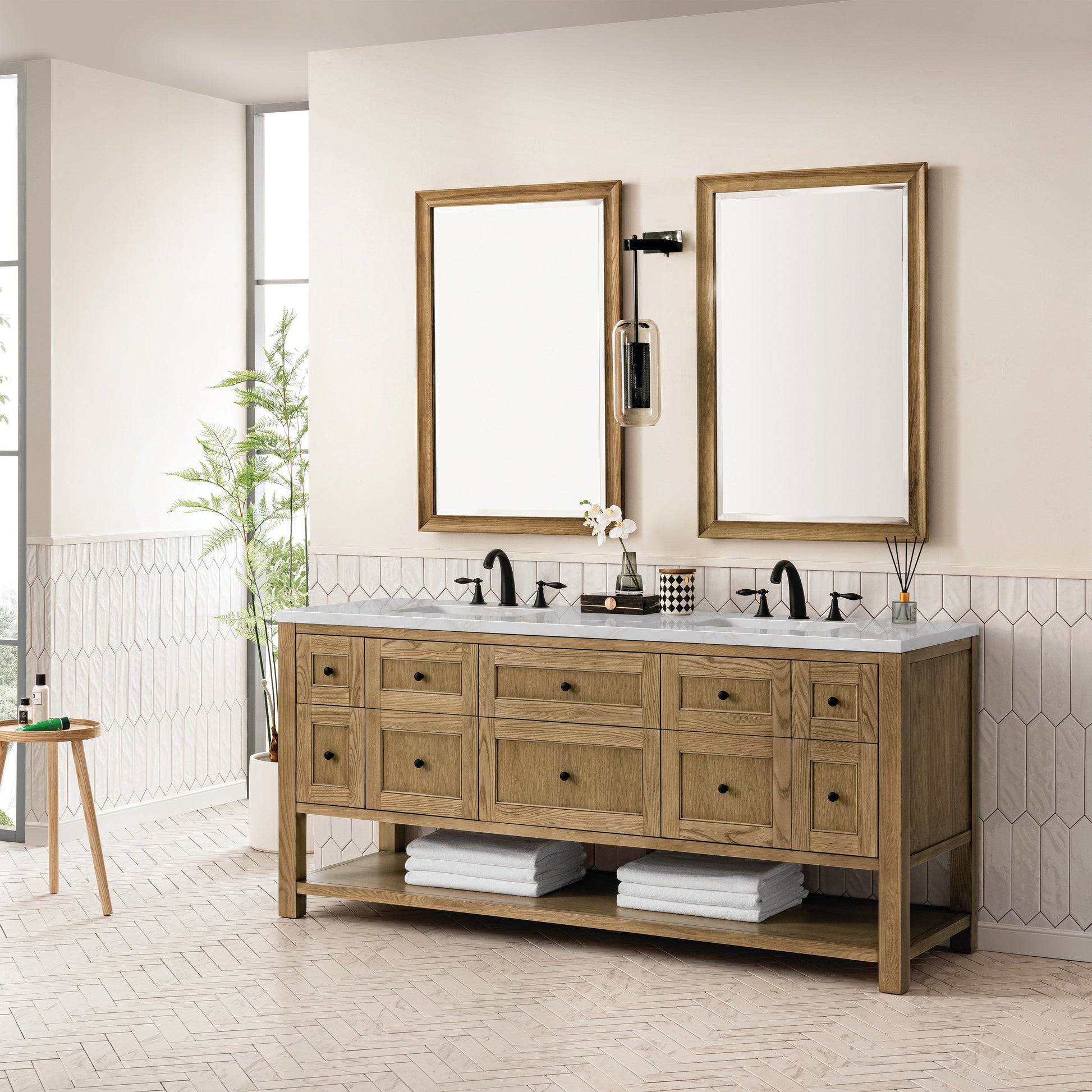 Light Natural Oak / Victorian Silver - 3 Faucet Holes