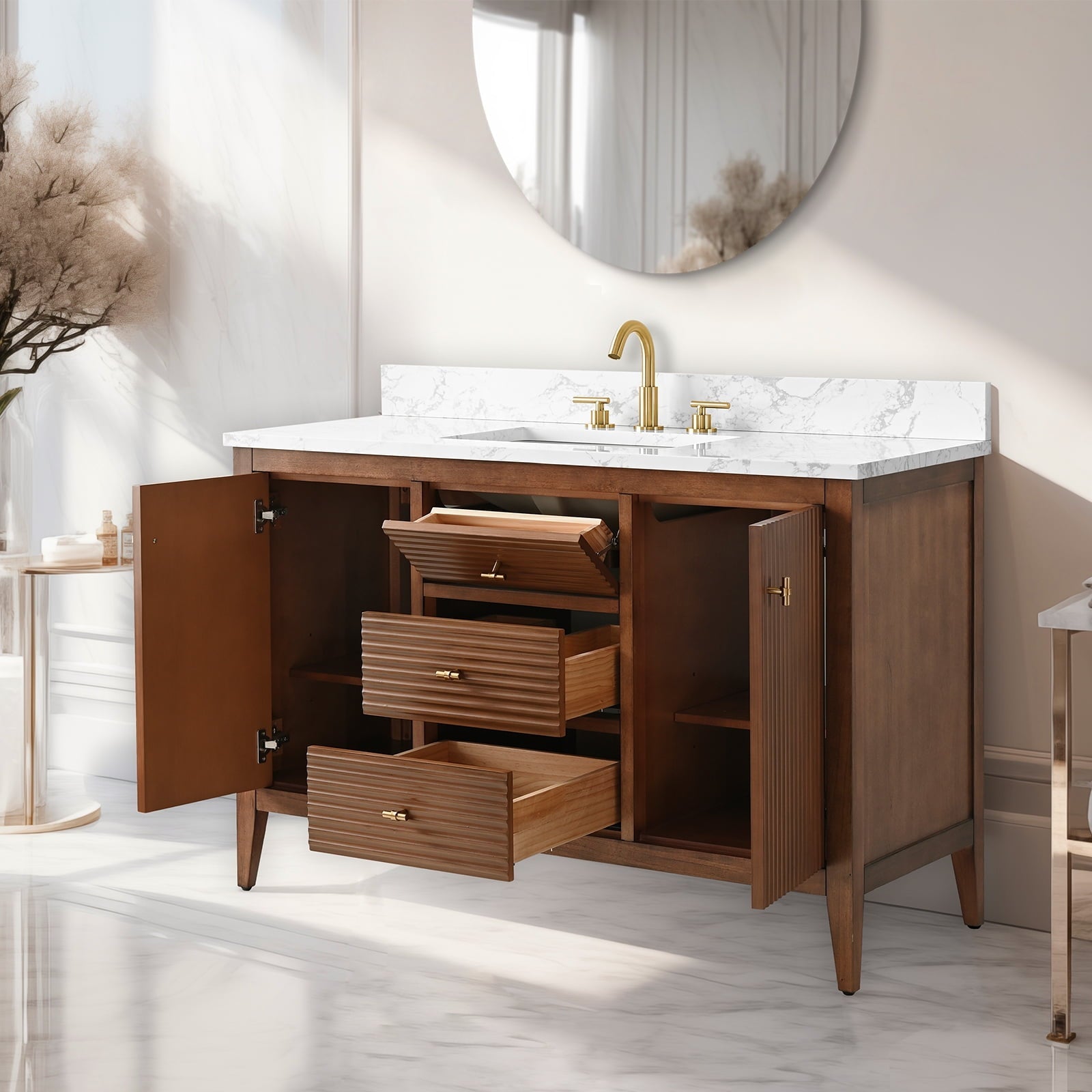 Linear Walnut / Golden Brushed