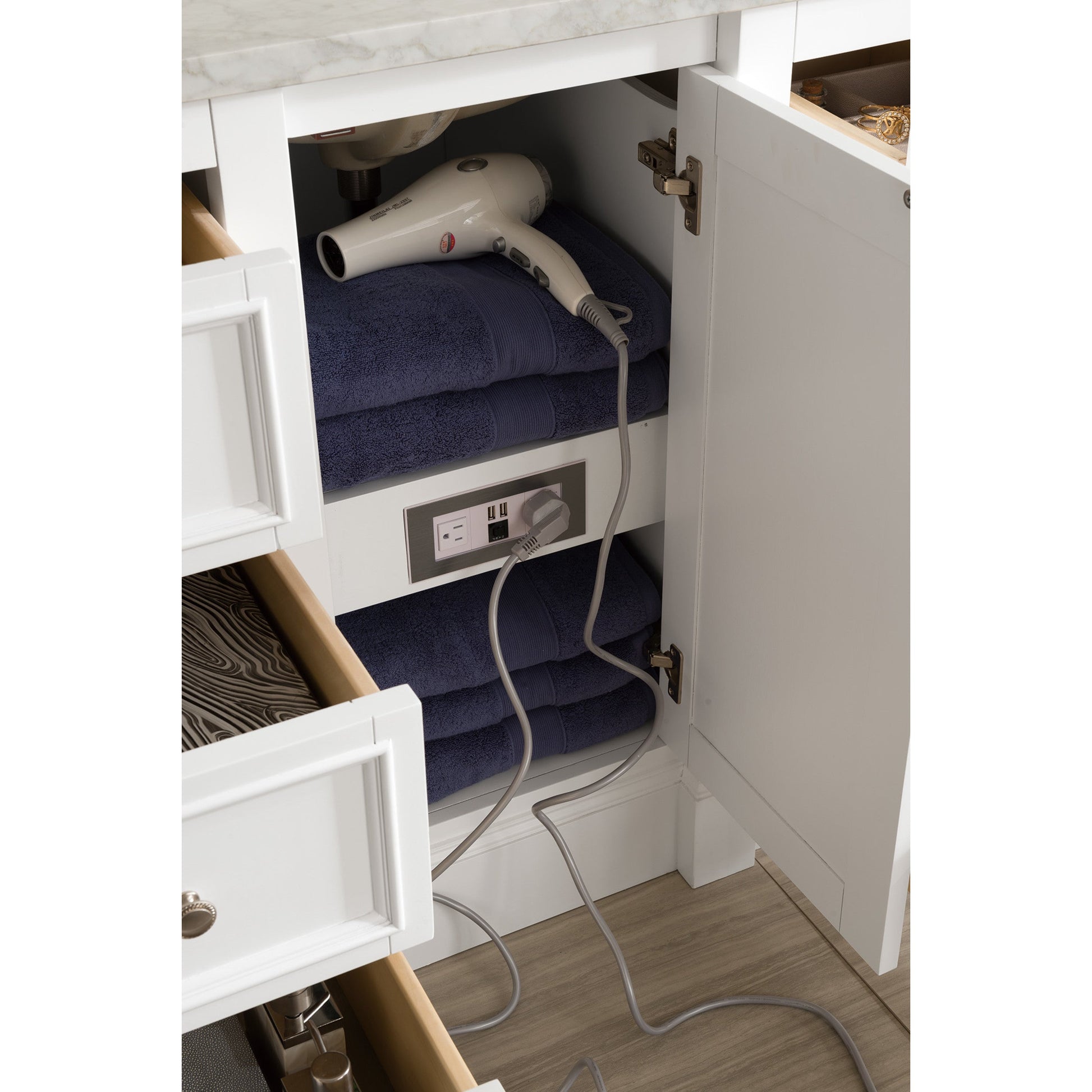 Bright White / Carrara White - 3 Faucet Holes