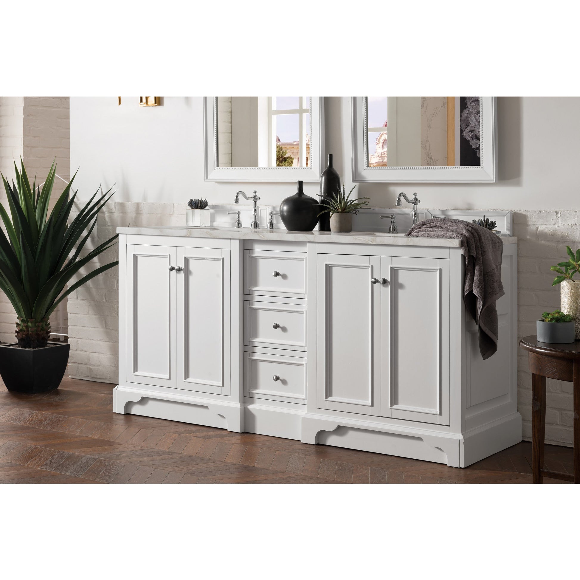 Bright White / Victorian Silver - 3 Faucet Holes