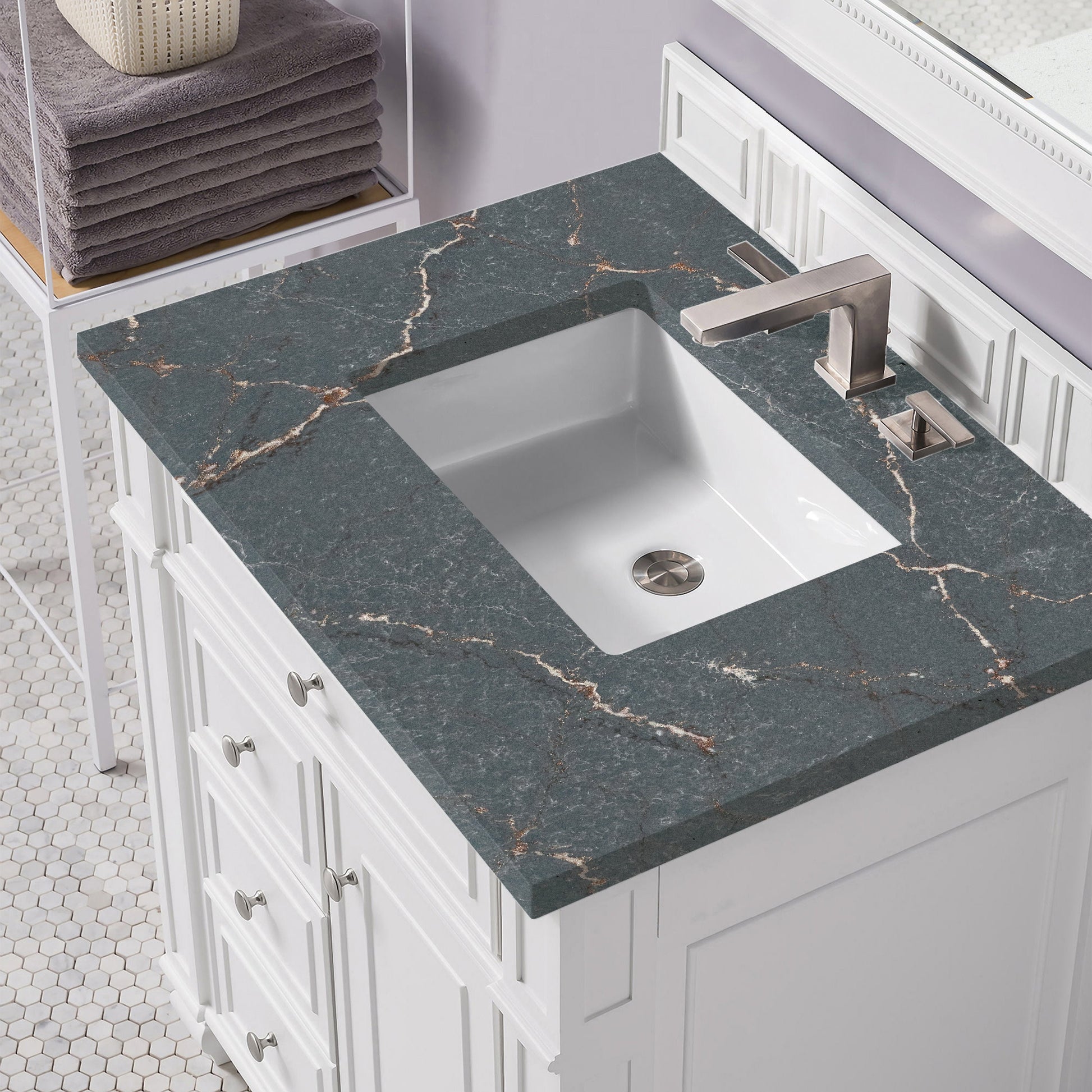 Bright White / Parisien Bleu - 3 Faucet Holes