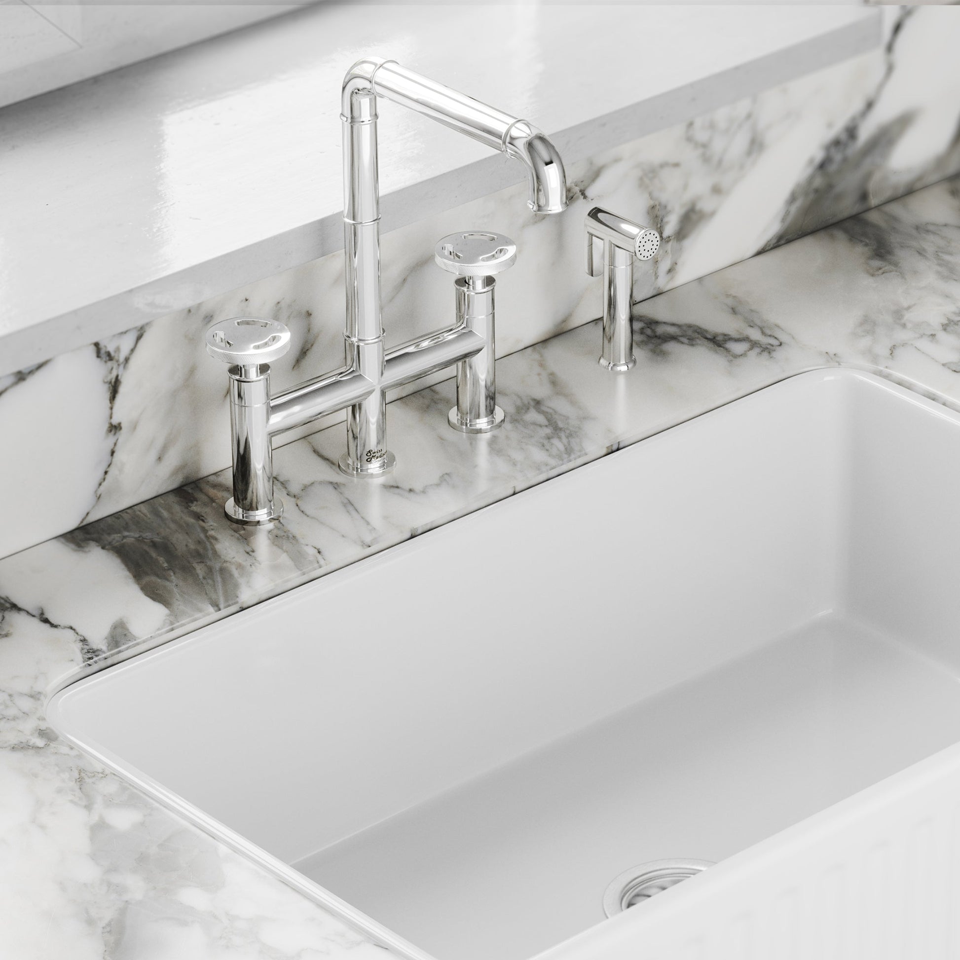 Polished Chrome / Chrome