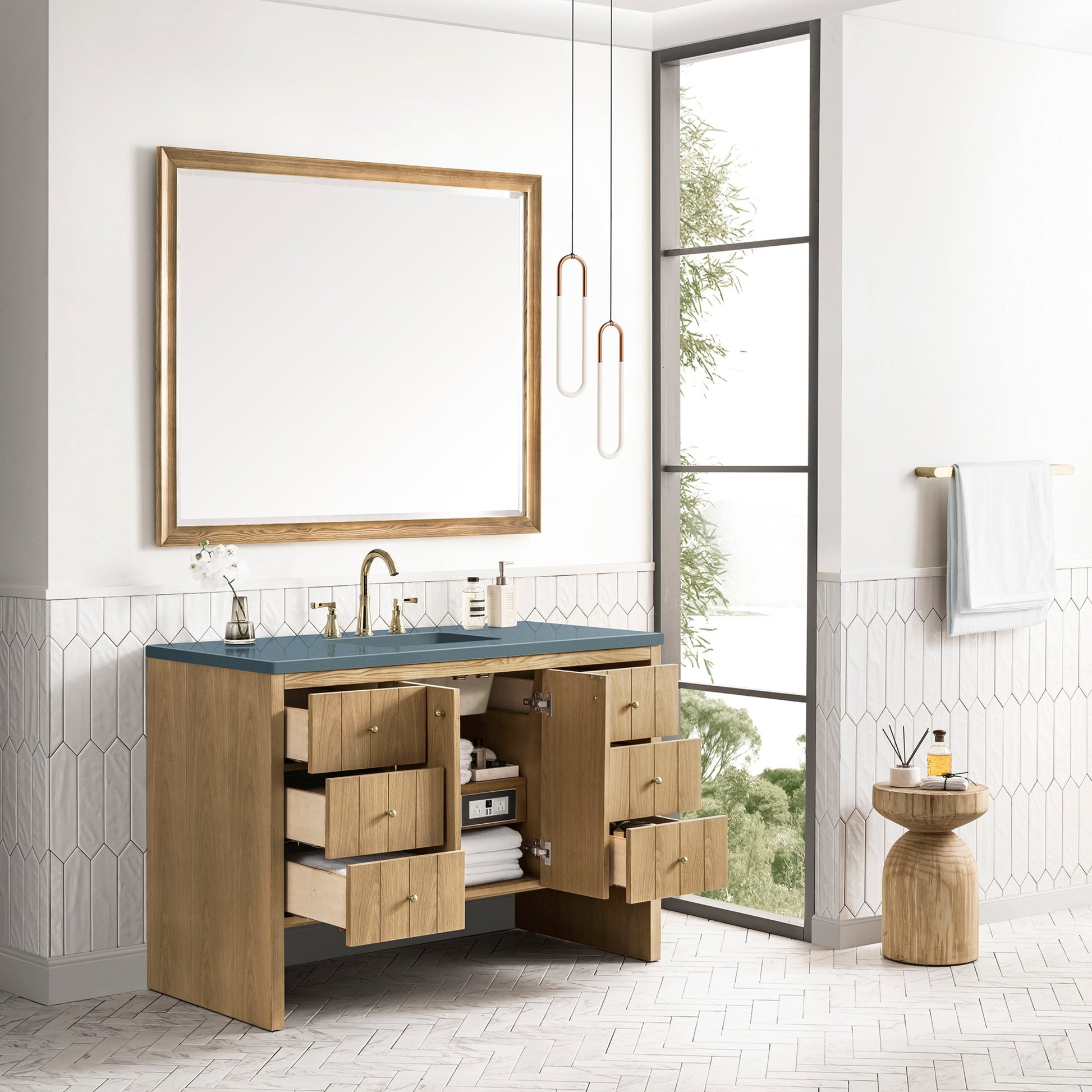 Light Natural Oak / Cala Blue - 3 Faucet Holes