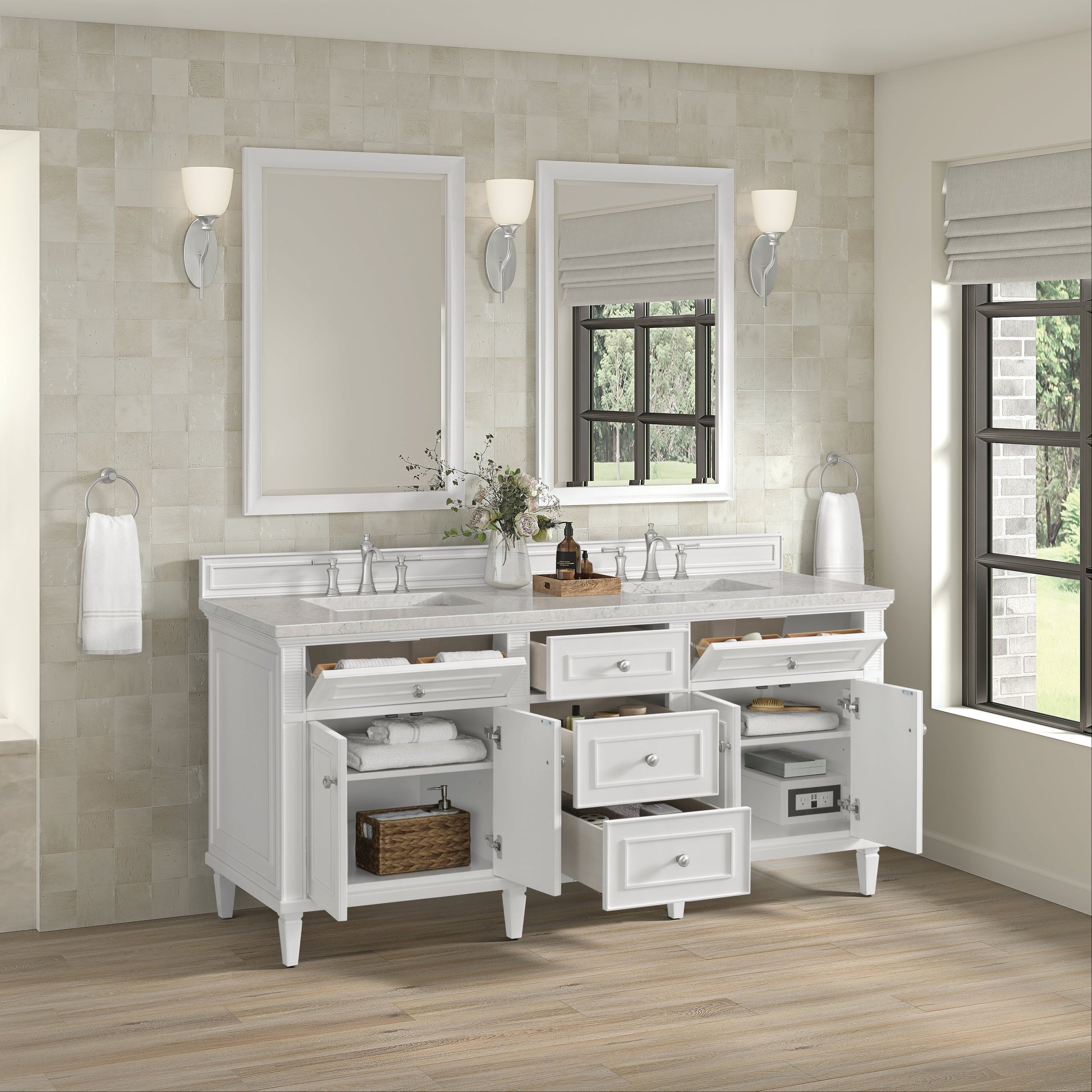 Bright White / Eternal Jasmine Pearl - 3 Faucet Holes