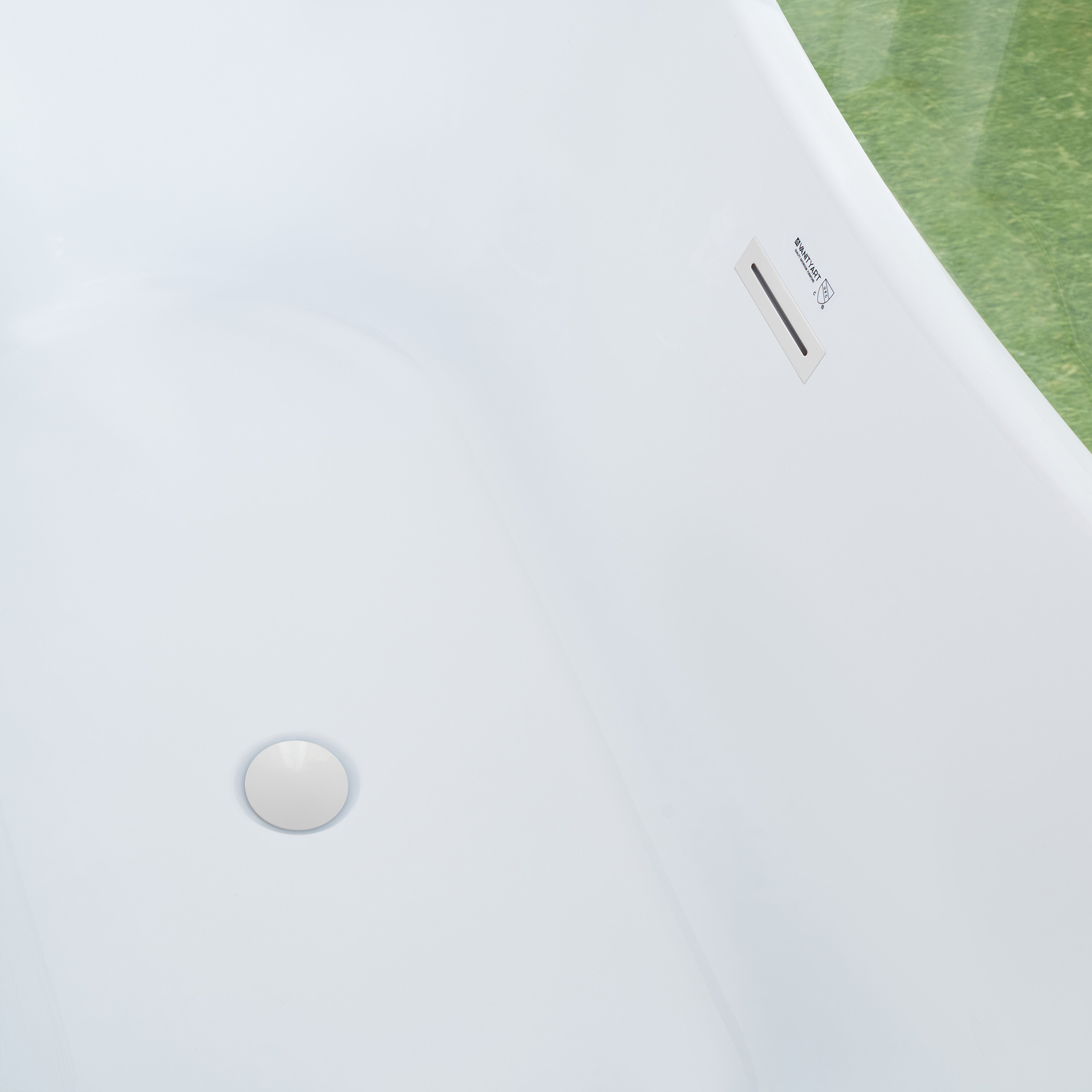 Pure White