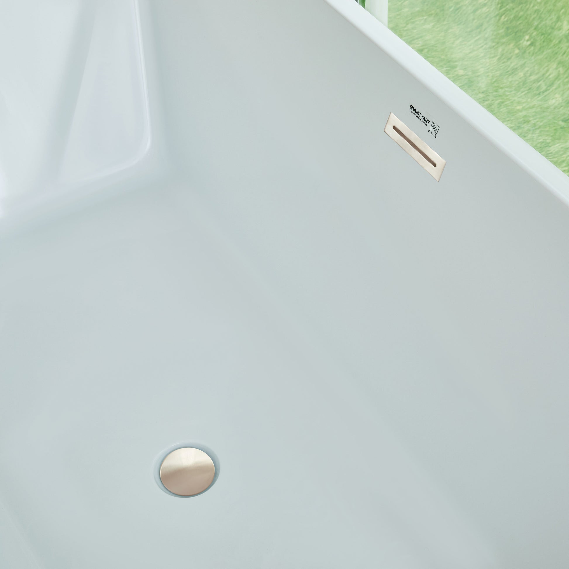 White / Brushed Nickel