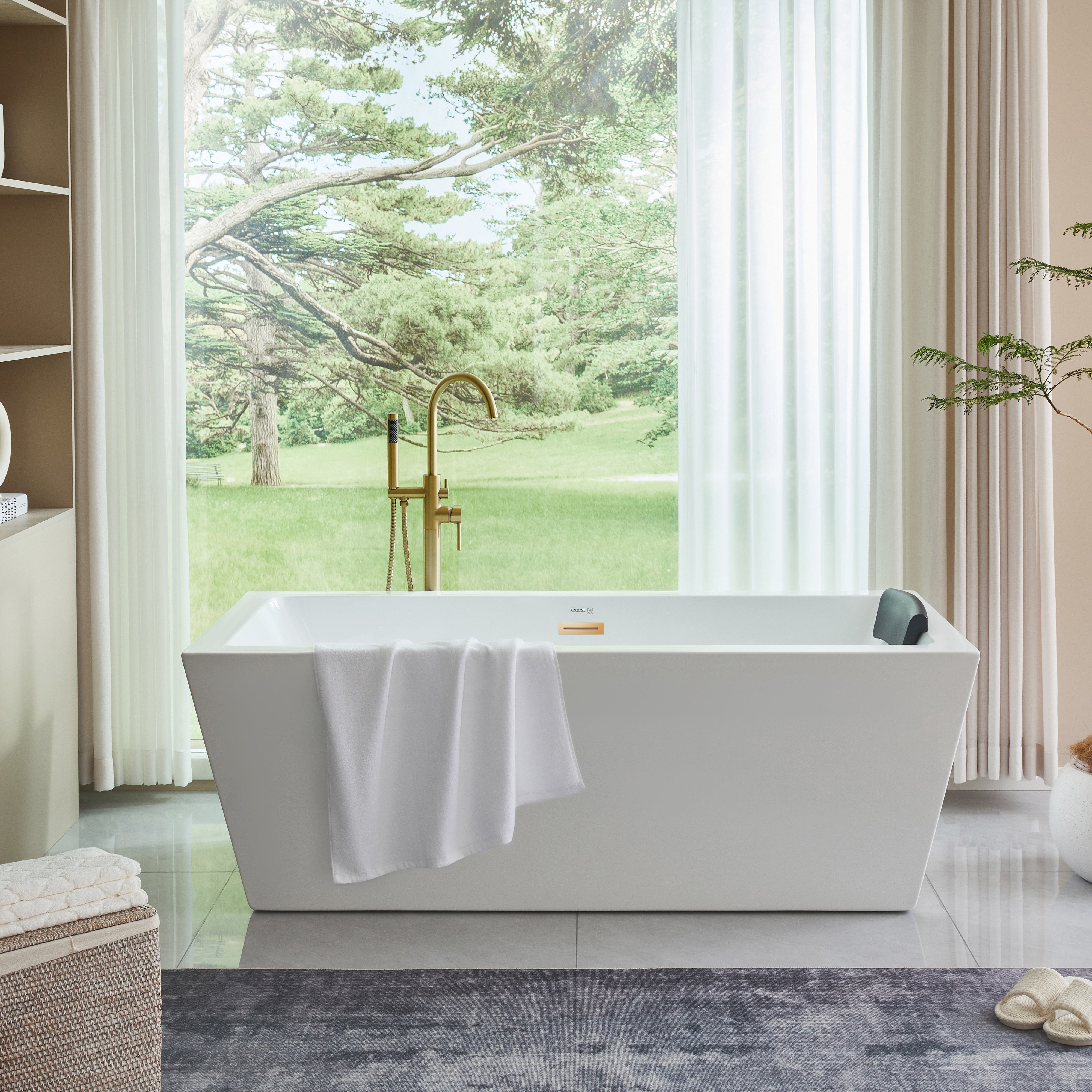 White / Titanium Gold