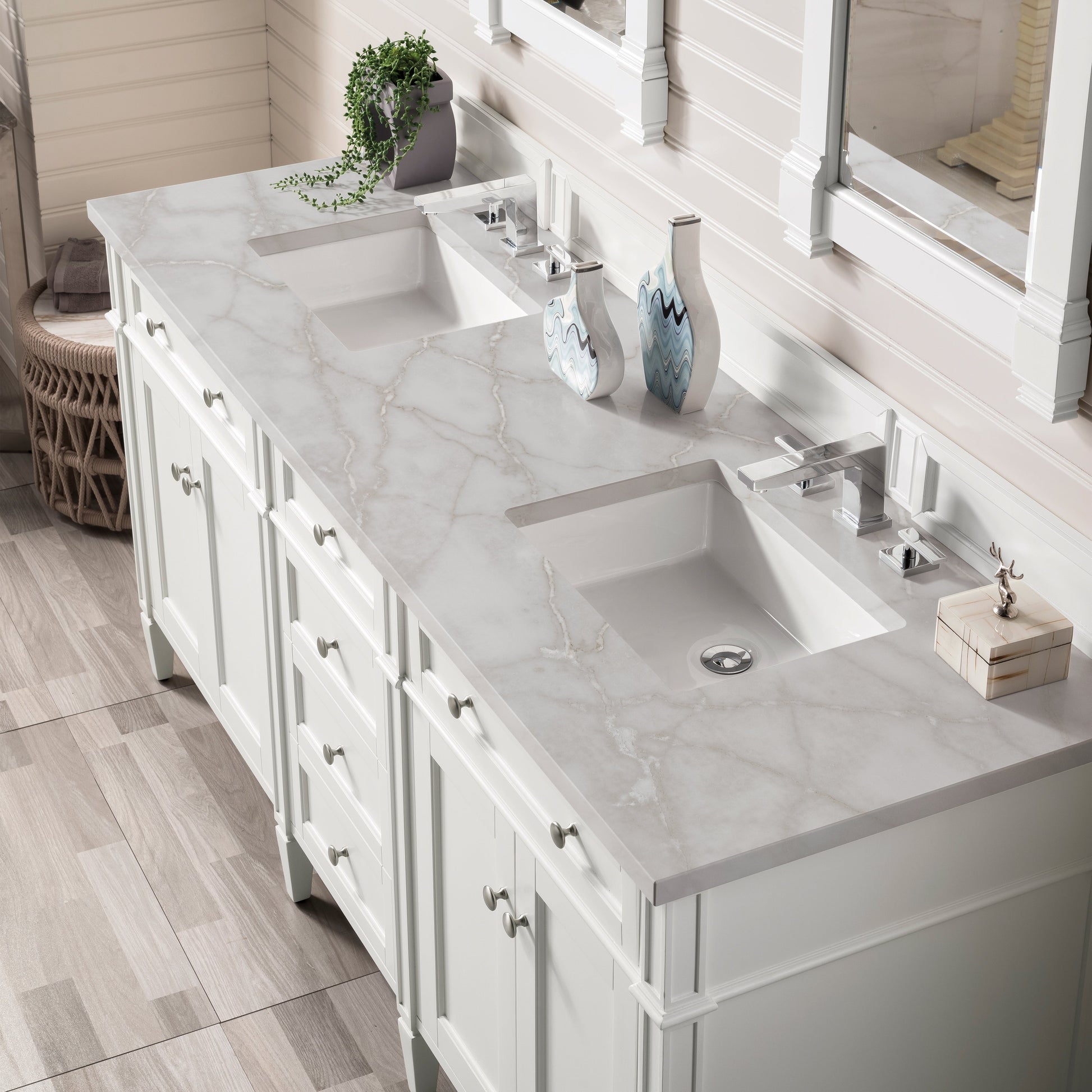 Bright White / Victorian Silver - 3 Faucet Holes