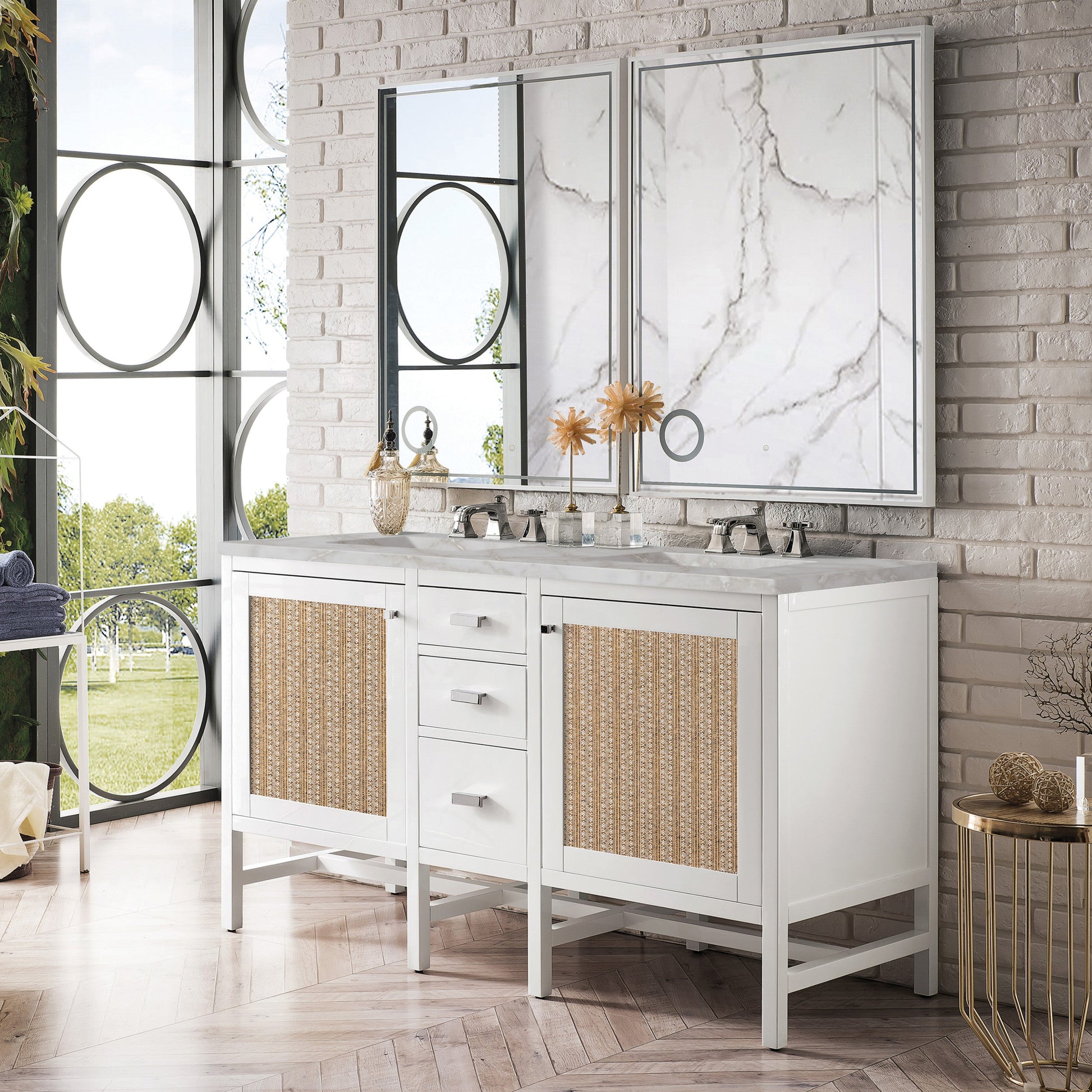 Glossy White / Victorian Silver - 3 Faucet Holes