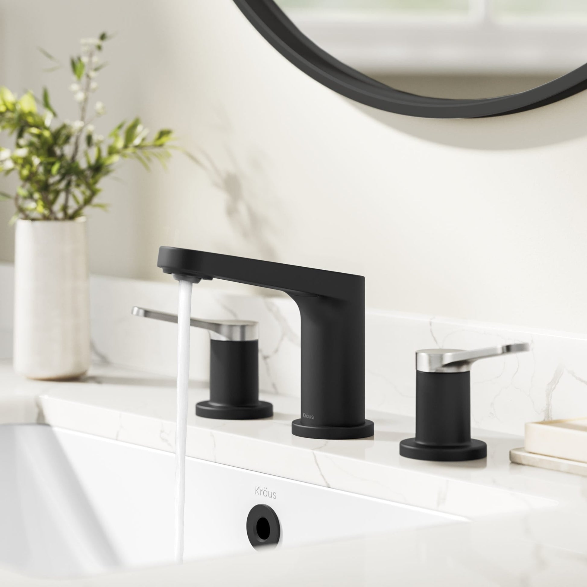 Spot Free Brushed Nickel / Matte Black