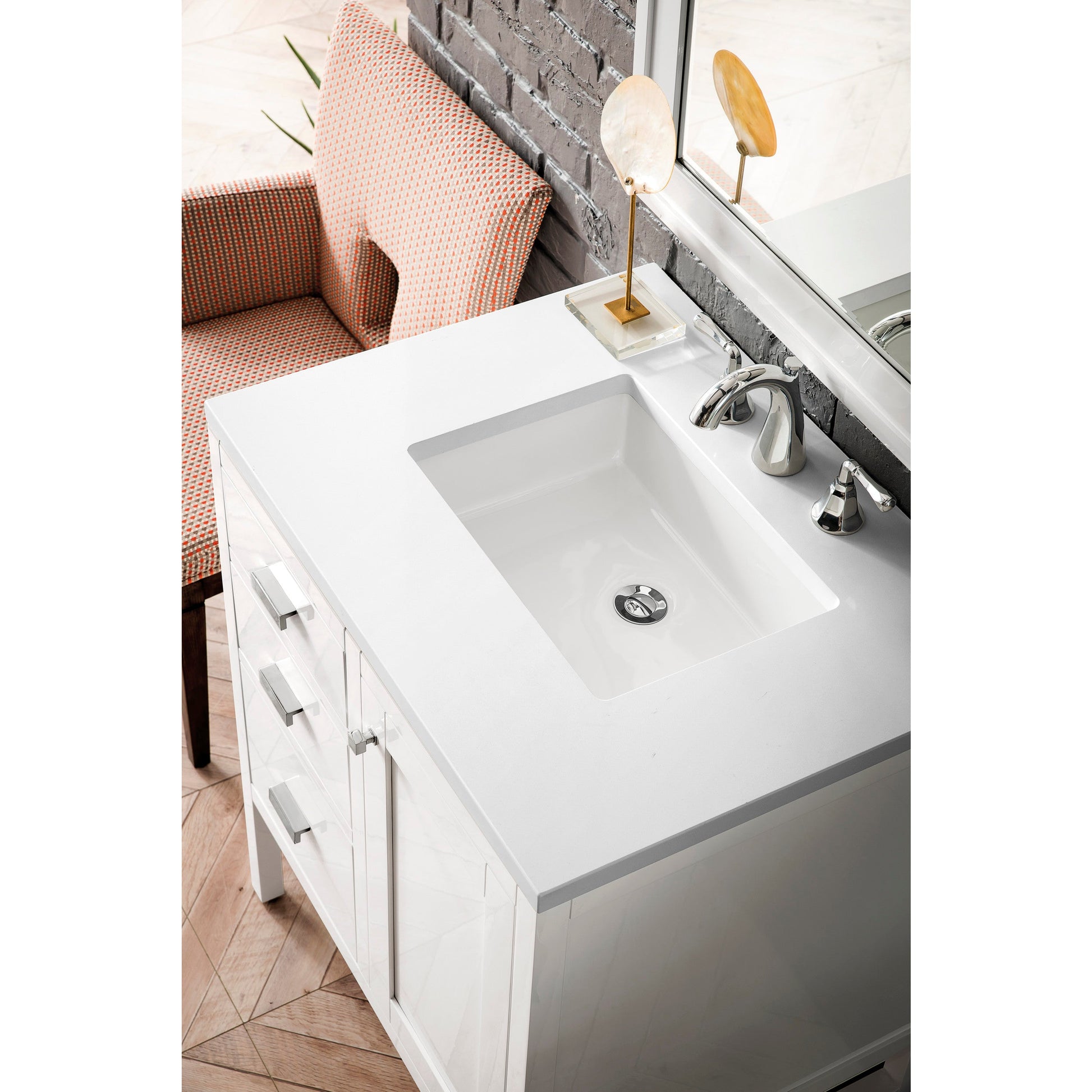 Glossy White / White Zeus - 3 Faucet Holes