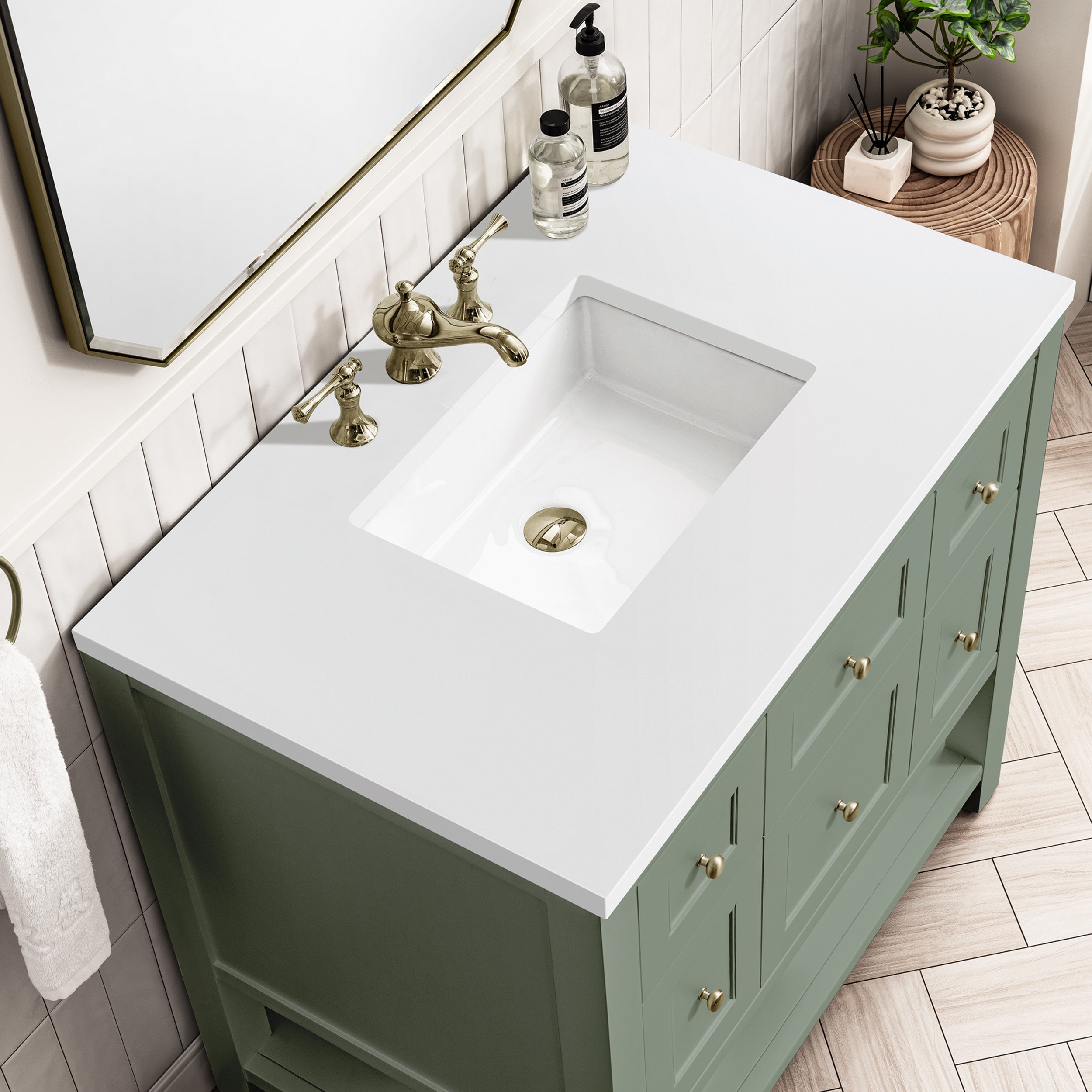 Smokey Celadon / White Zeus - 3 Faucet Holes