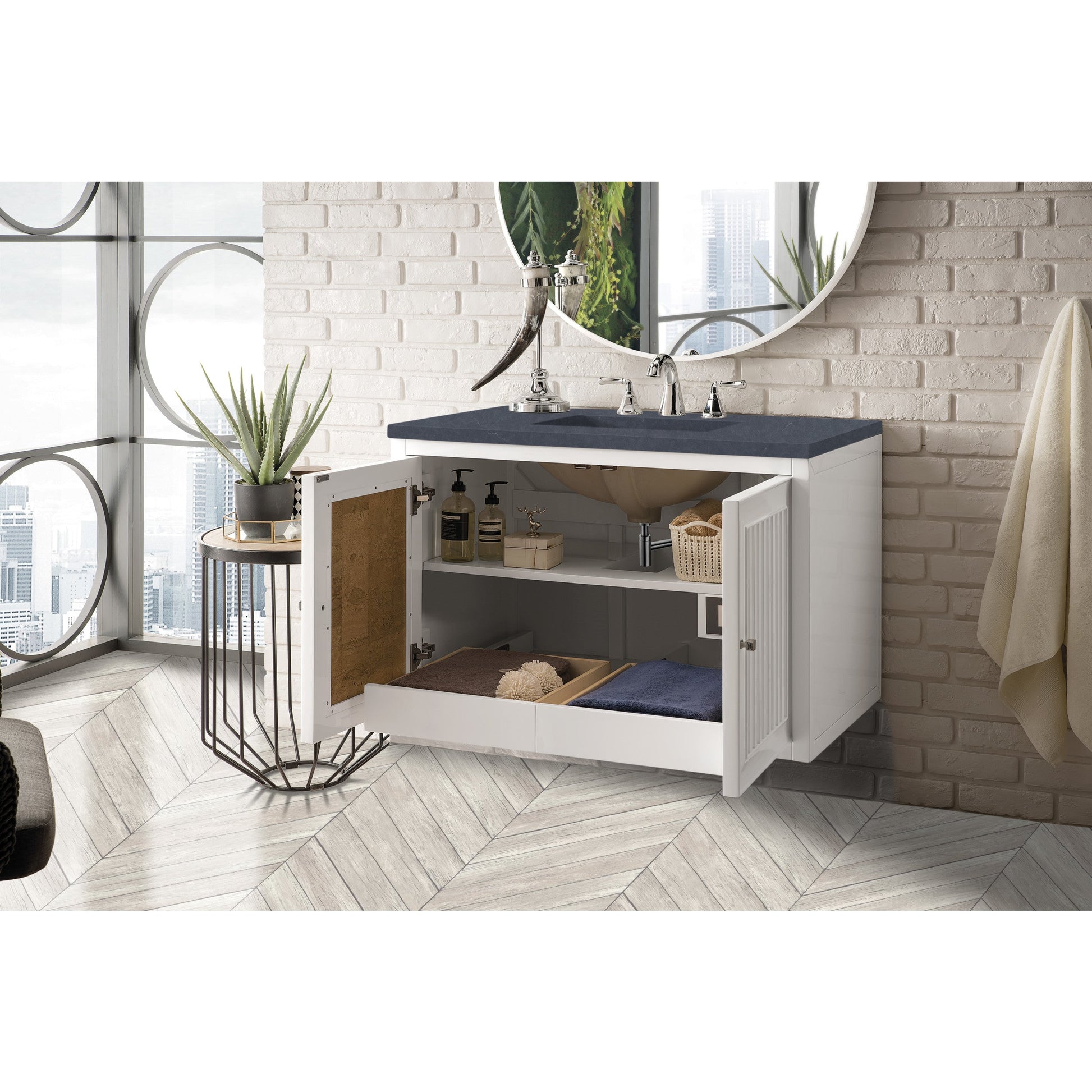 Glossy White / Charcoal Soapstone - 3 Faucet Holes