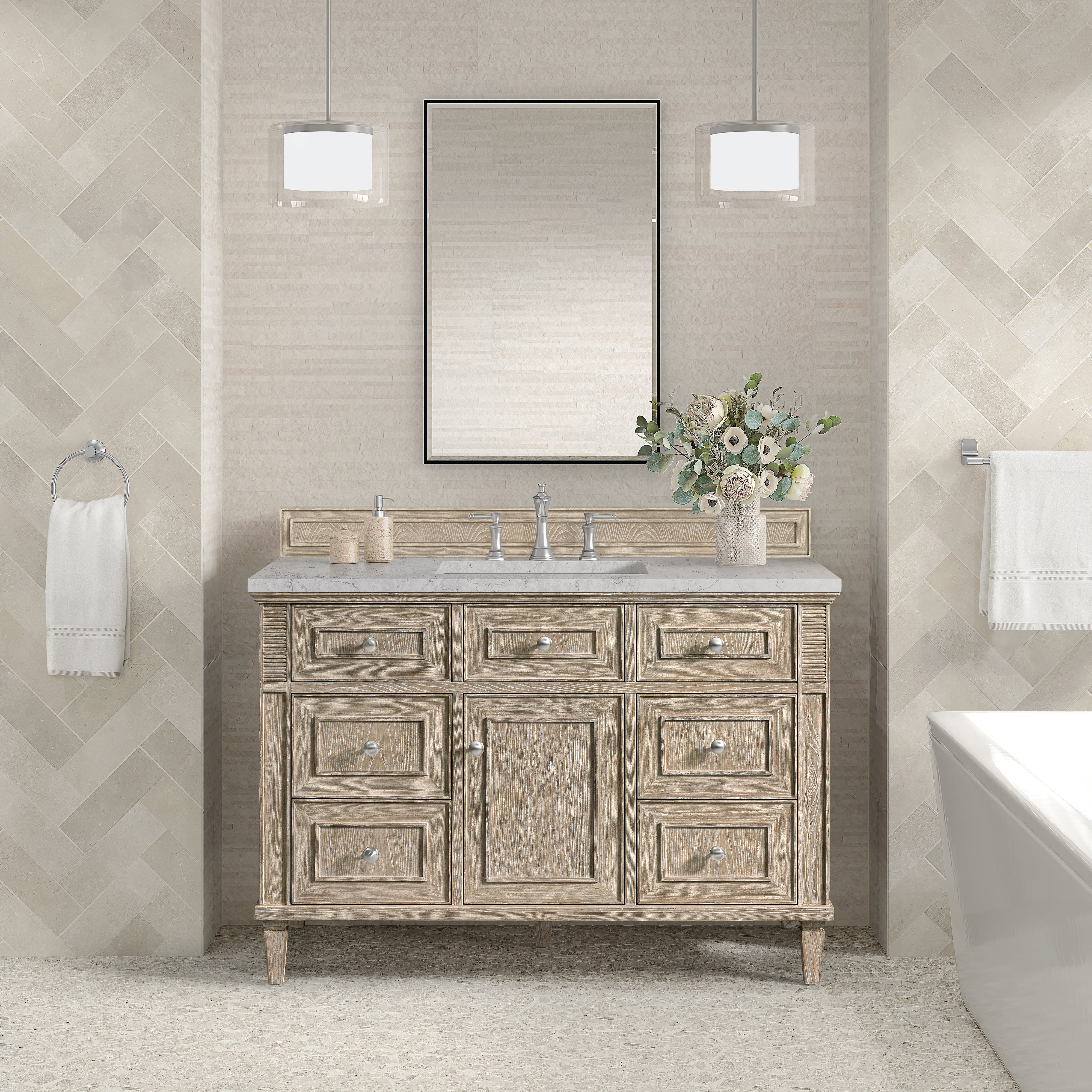 Whitewashed Oak / Eternal Jasmine Pearl - 3 Faucet Holes