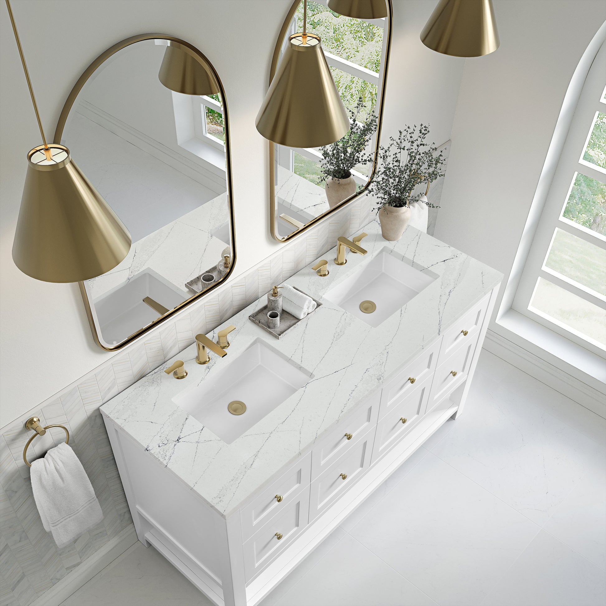 Bright White / Ethereal Noctis - 3 Faucet Holes