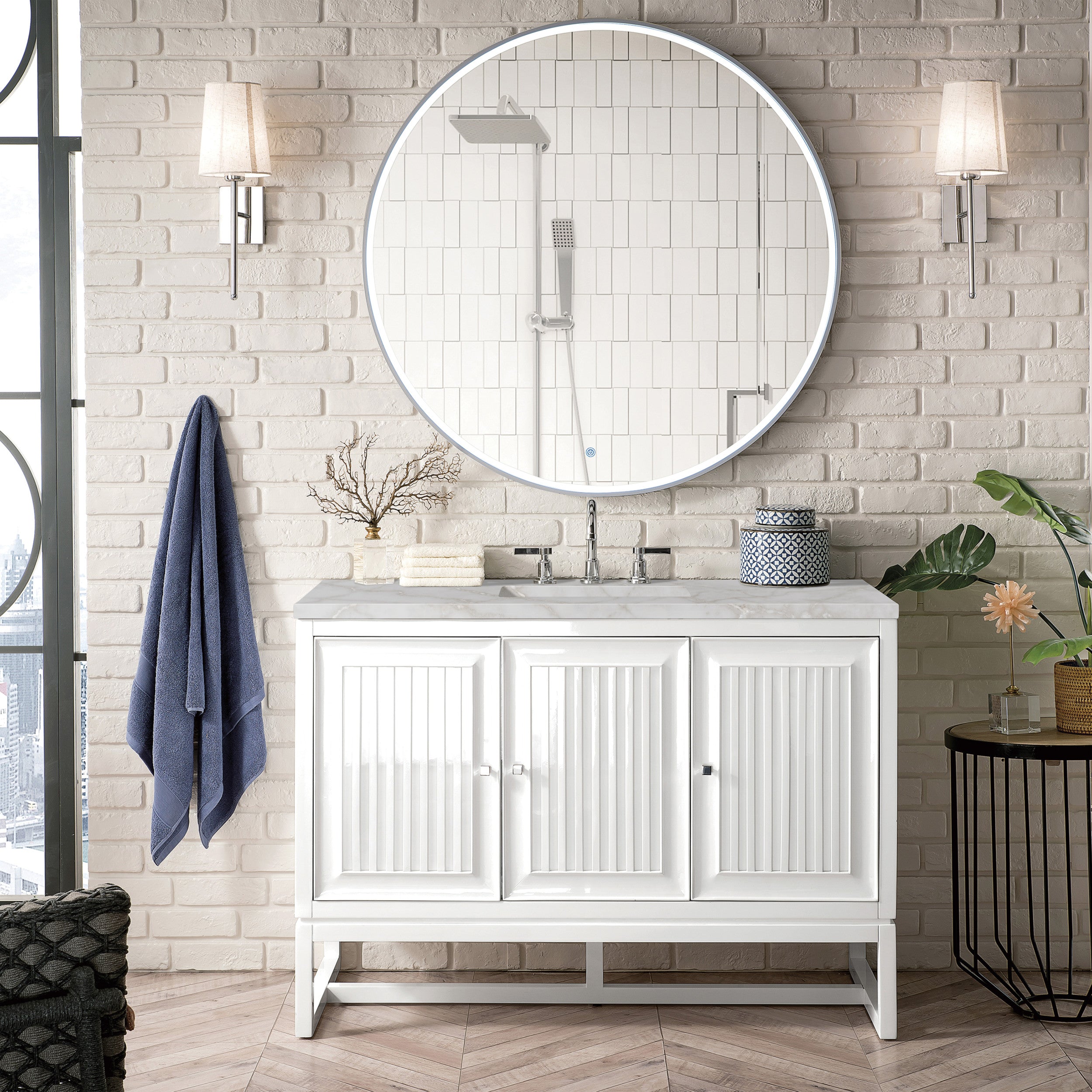 Glossy White / Victorian Silver - 3 Faucet Holes