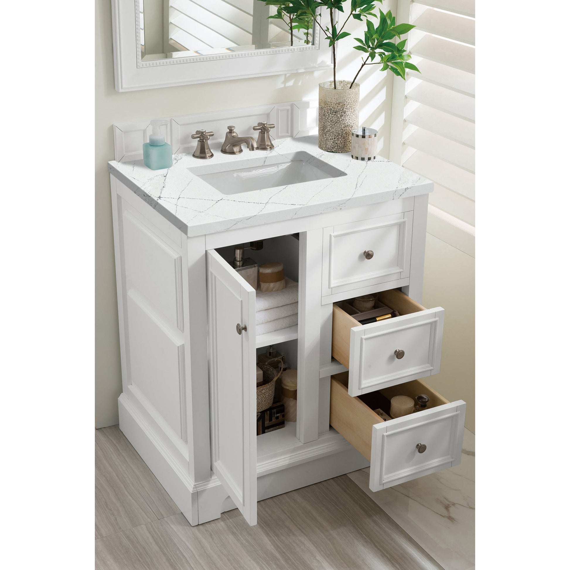 Bright White / Ethereal Noctis - 3 Faucet Holes