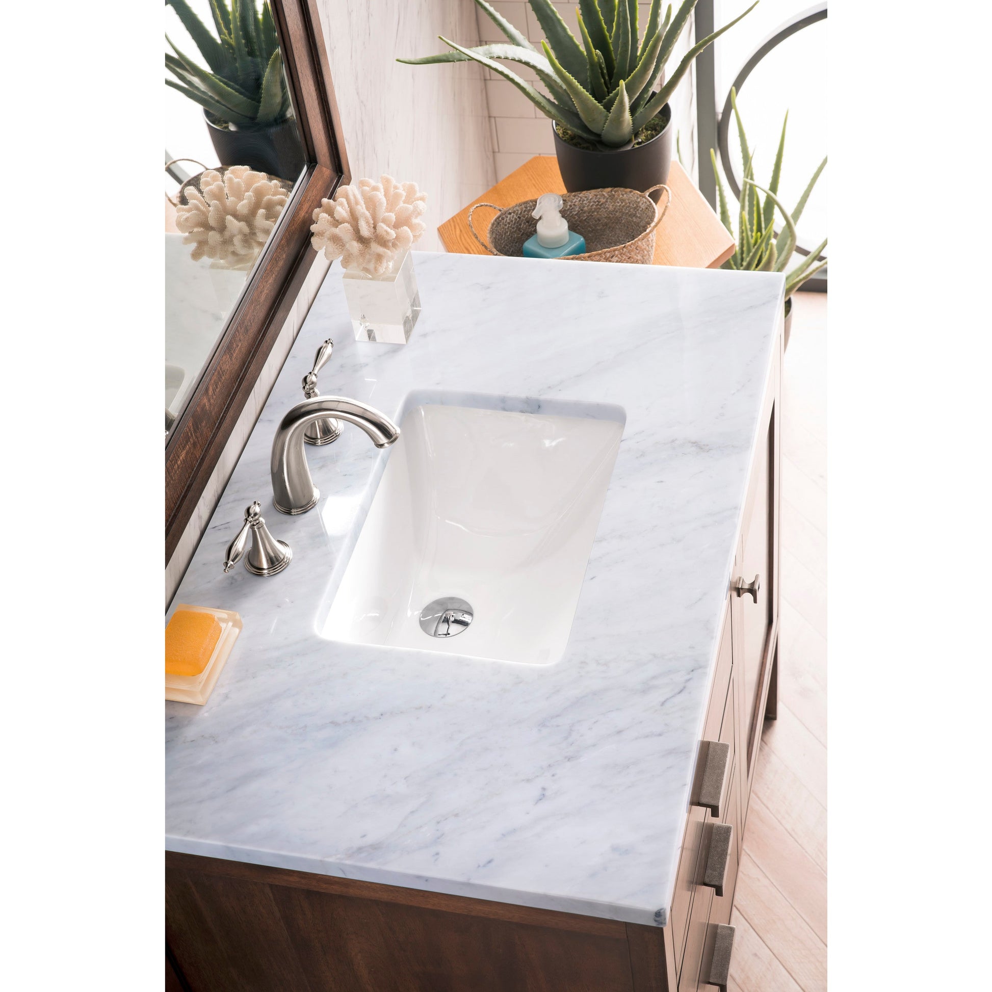Mid-Century Acacia / Carrara White - 3 Faucet Holes