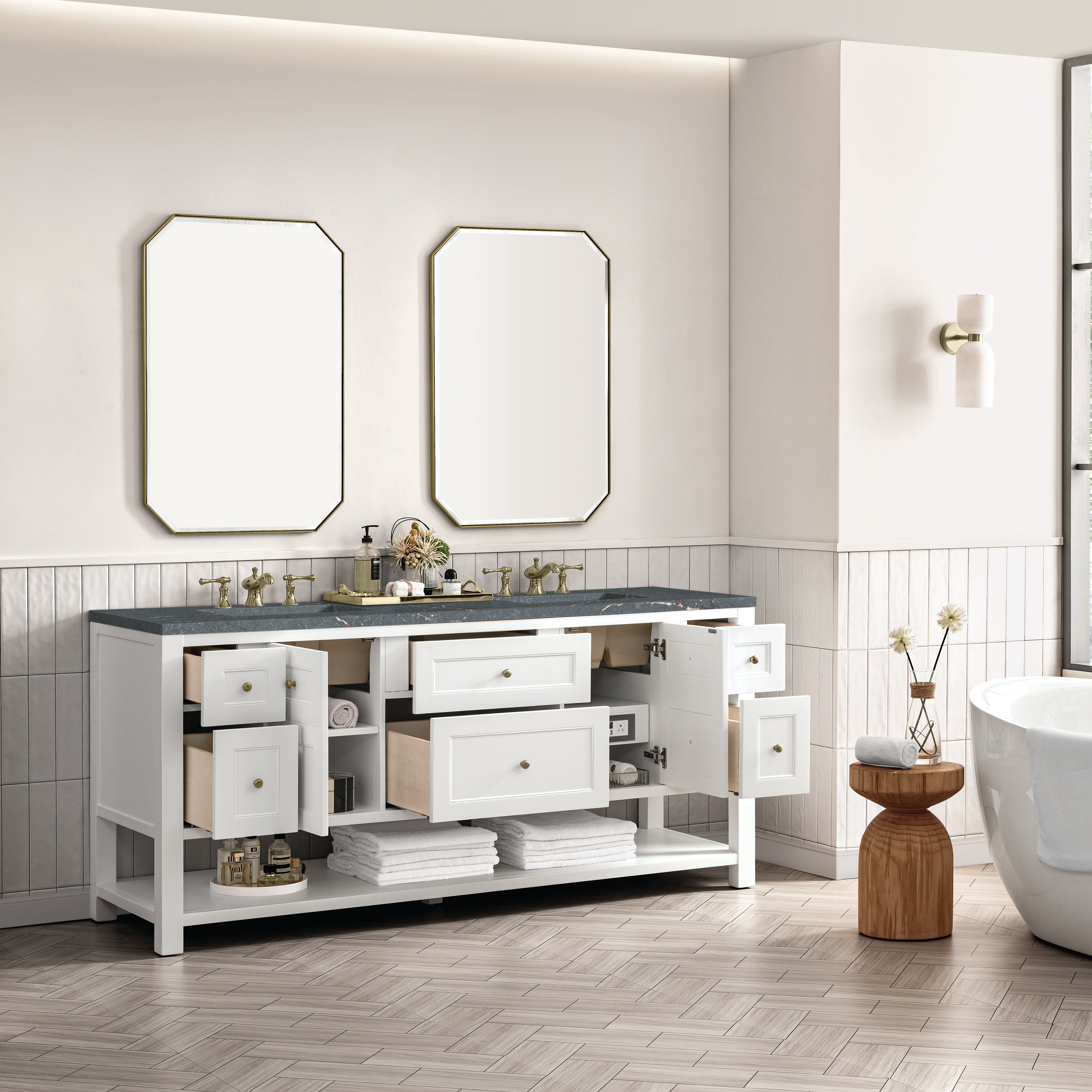 Bright White / Parisien Bleu - 3 Faucet Holes