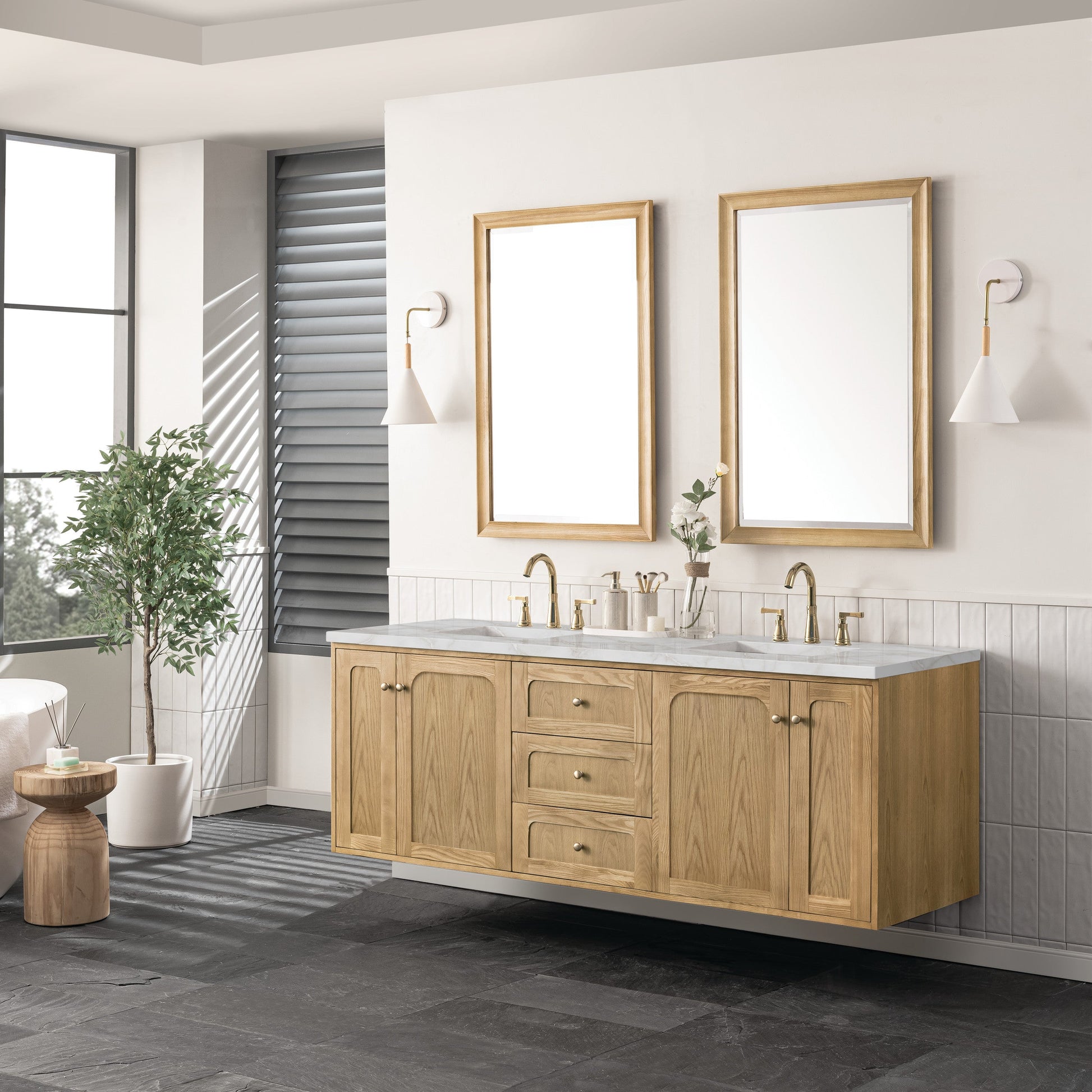 Light Natural Oak / Victorian Silver - 3 Faucet Holes