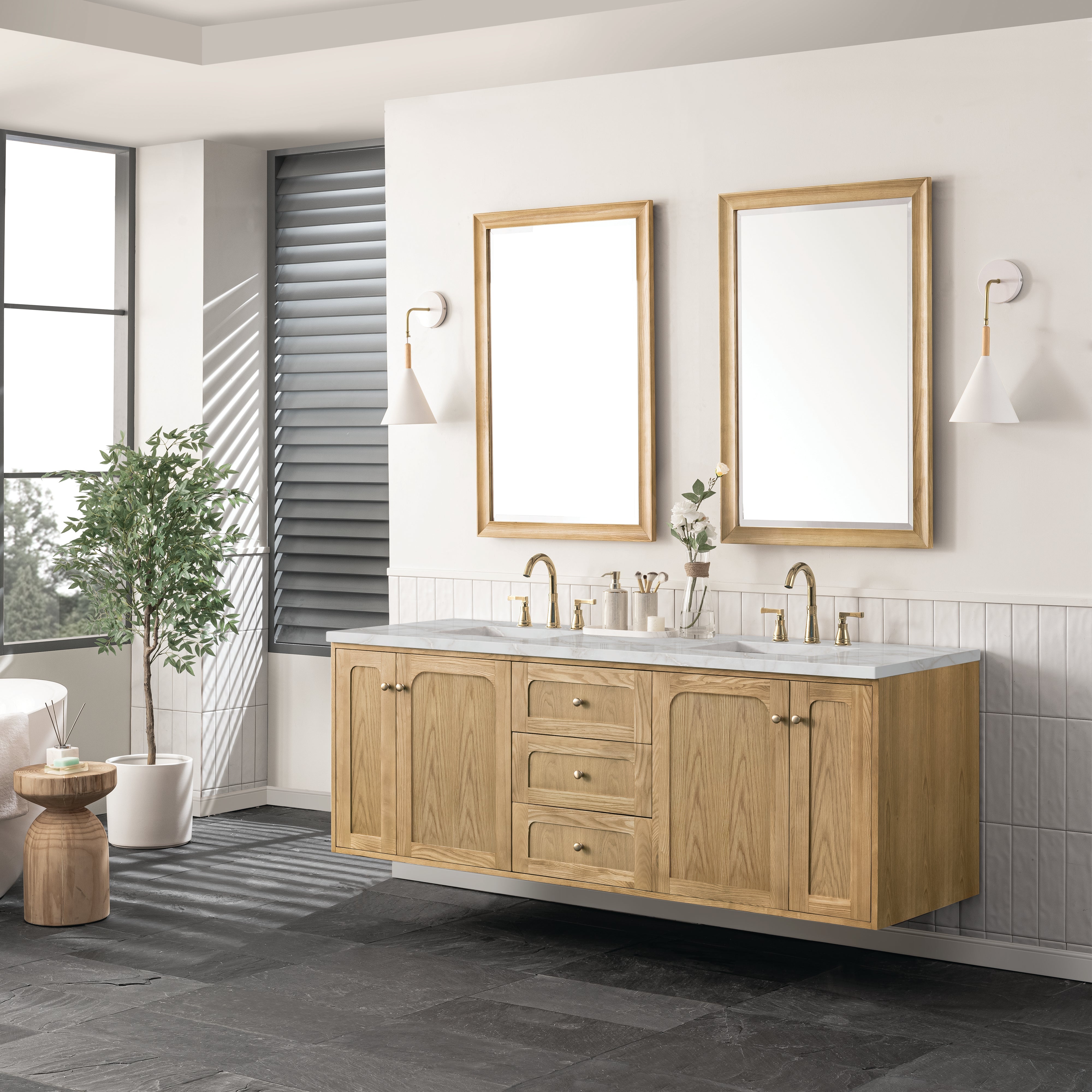 Light Natural Oak / Victorian Silver - 3 Faucet Holes