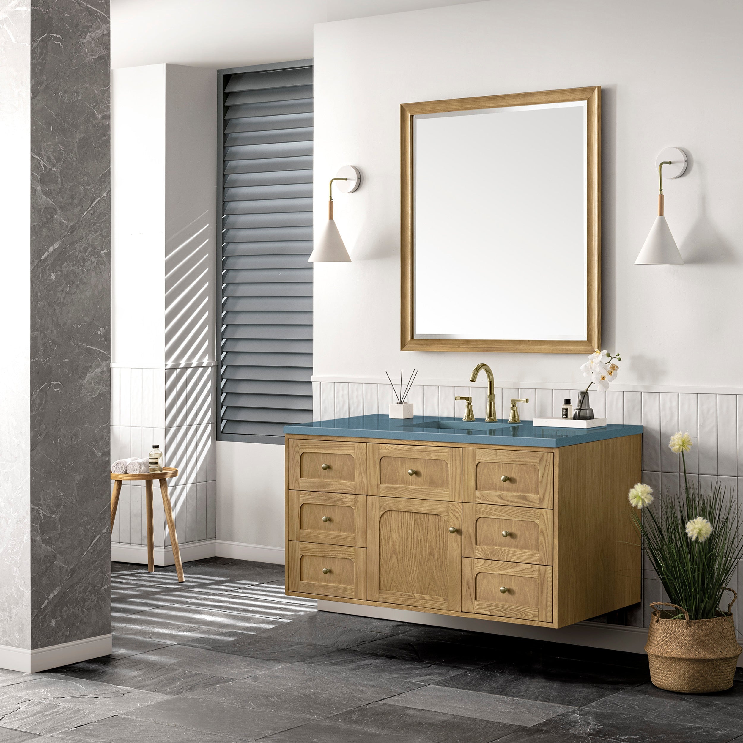 Light Natural Oak / Carrara White - 3 Faucet Holes