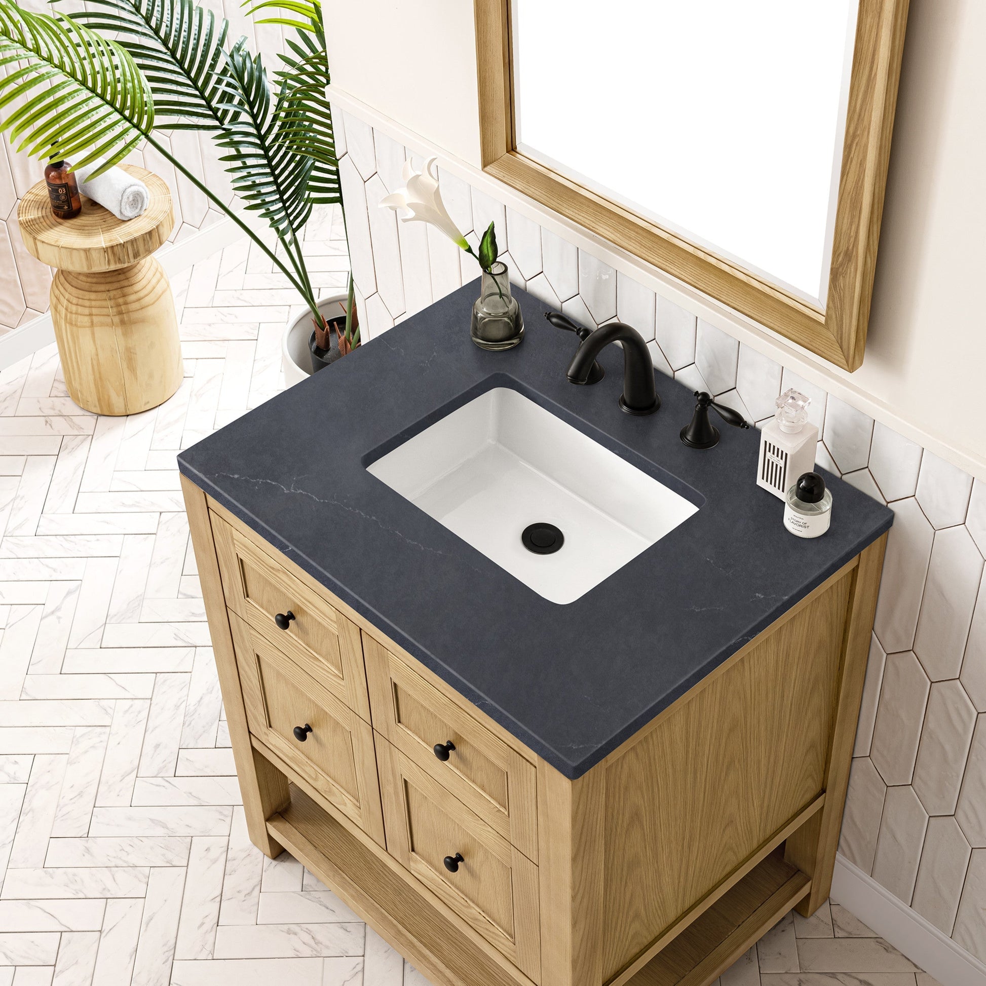 Light Natural Oak / Charcoal Soapstone - 3 Faucet Holes