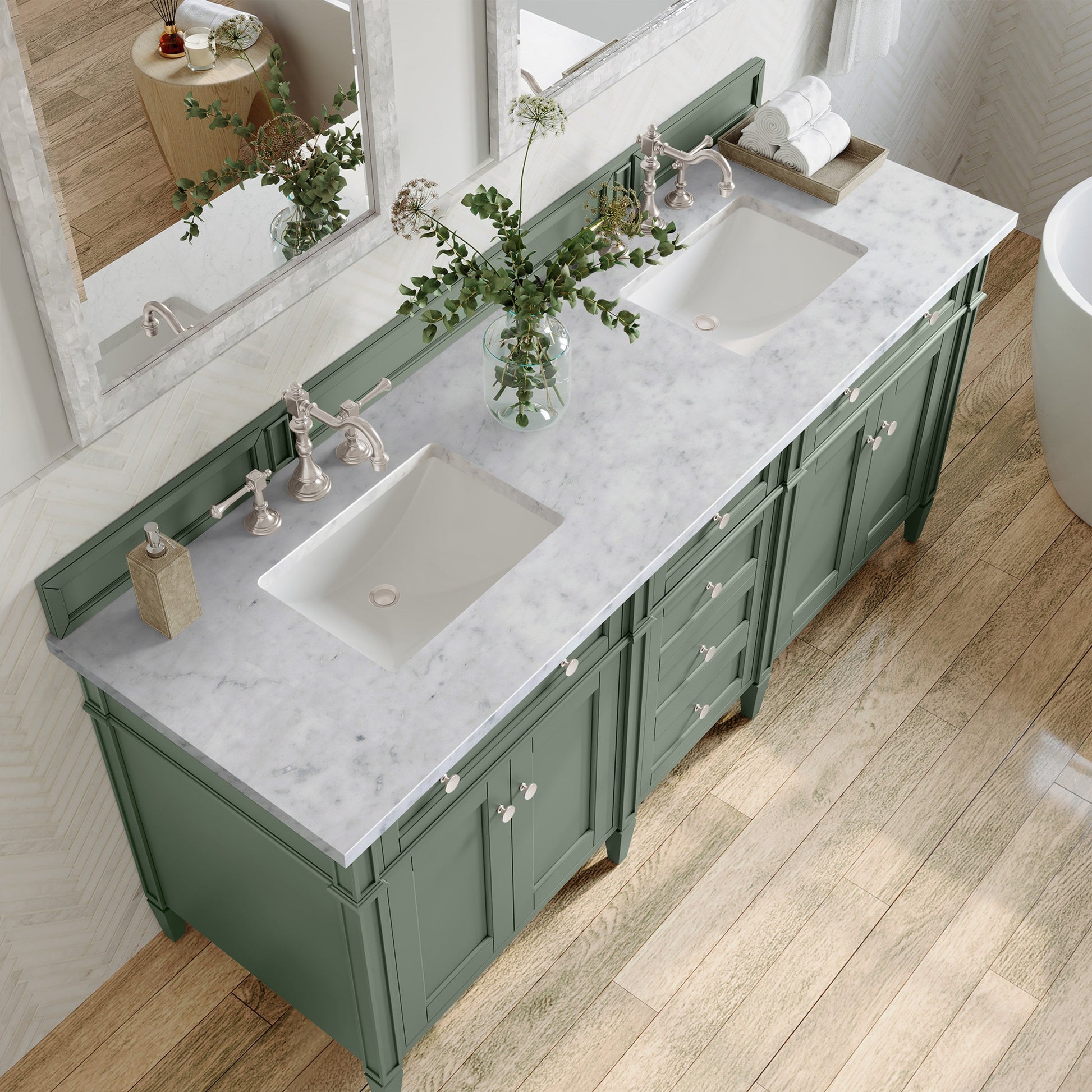 Smokey Celadon / Carrara White - 3 Faucet Holes