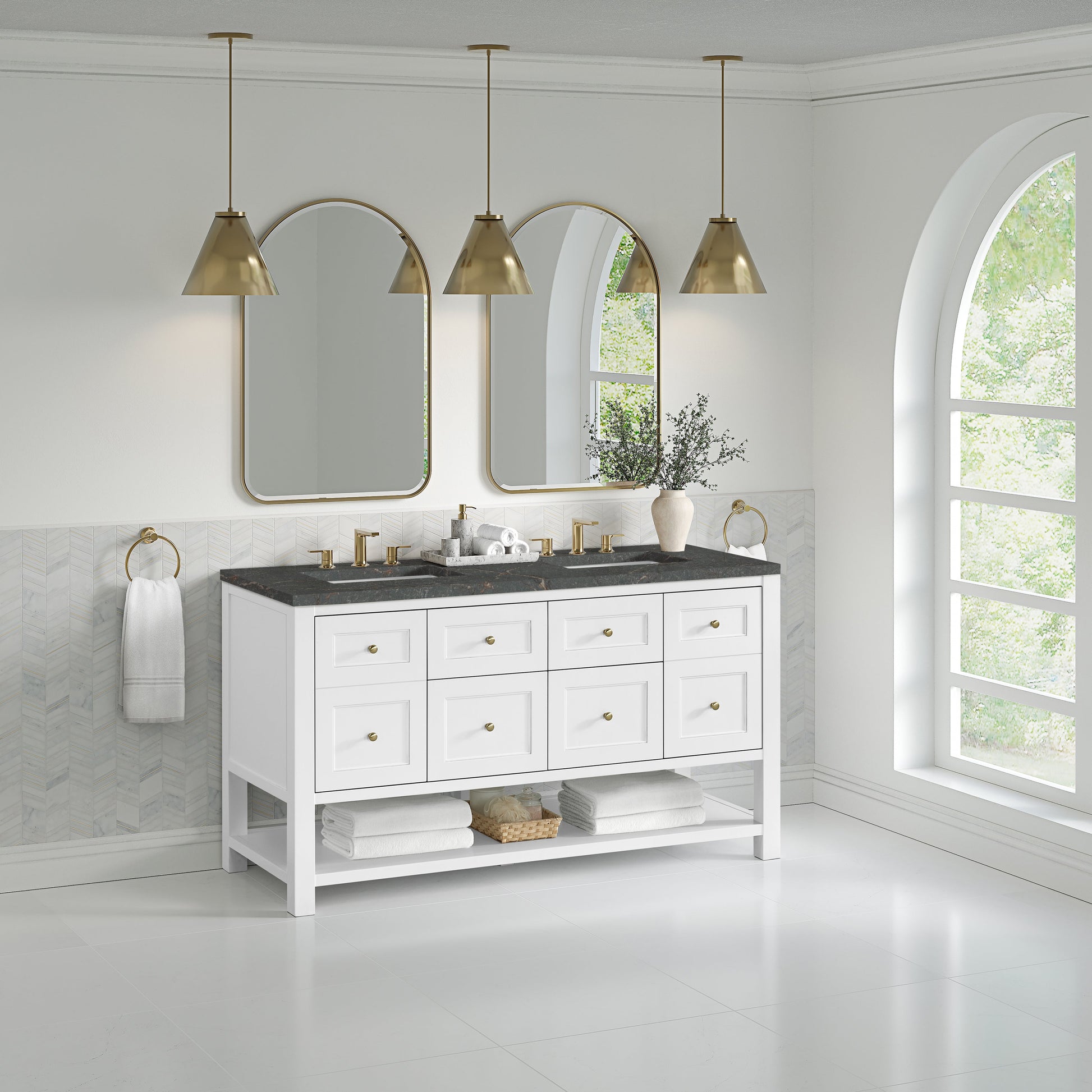 Bright White / Parisien Bleu - 3 Faucet Holes