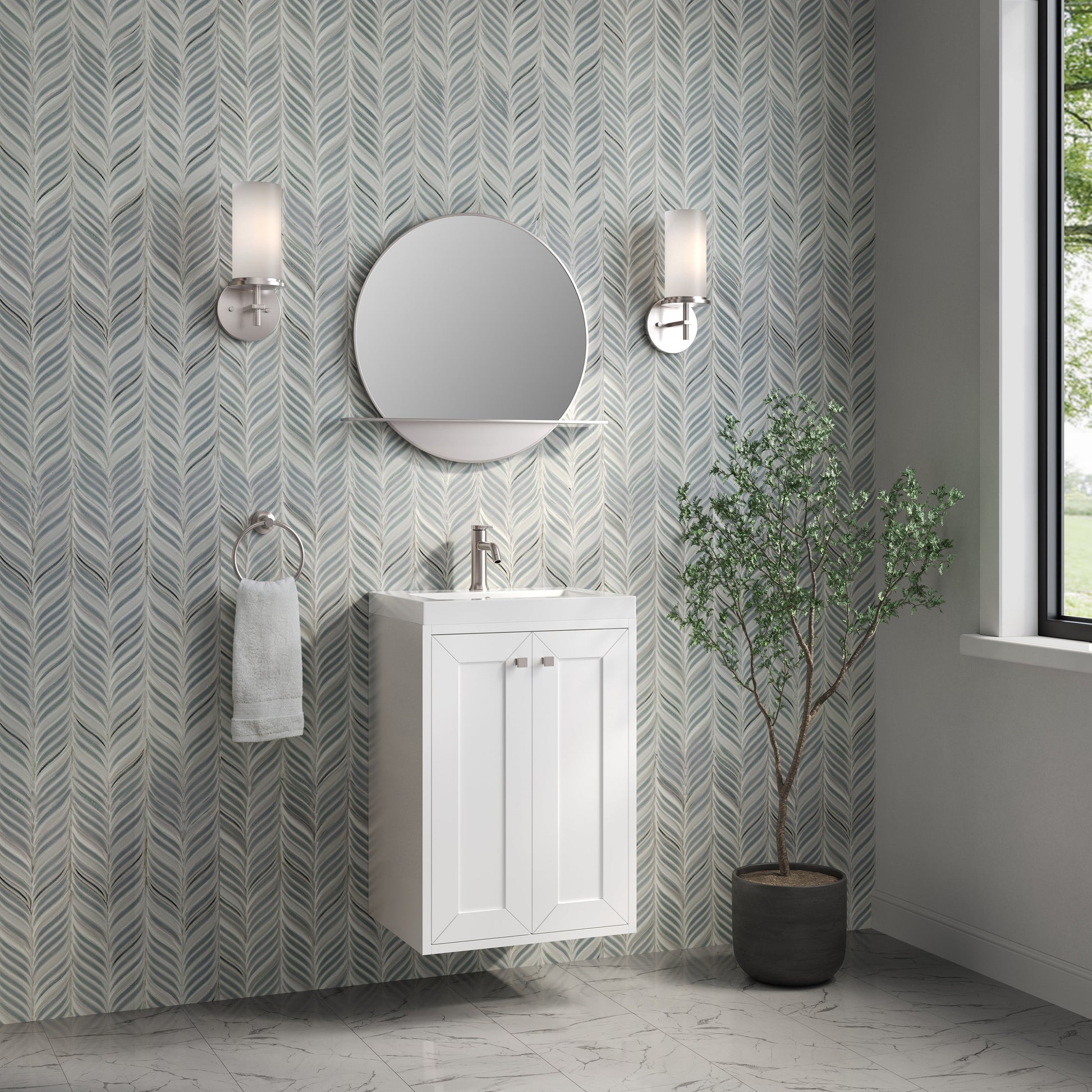 Glossy White / No Base