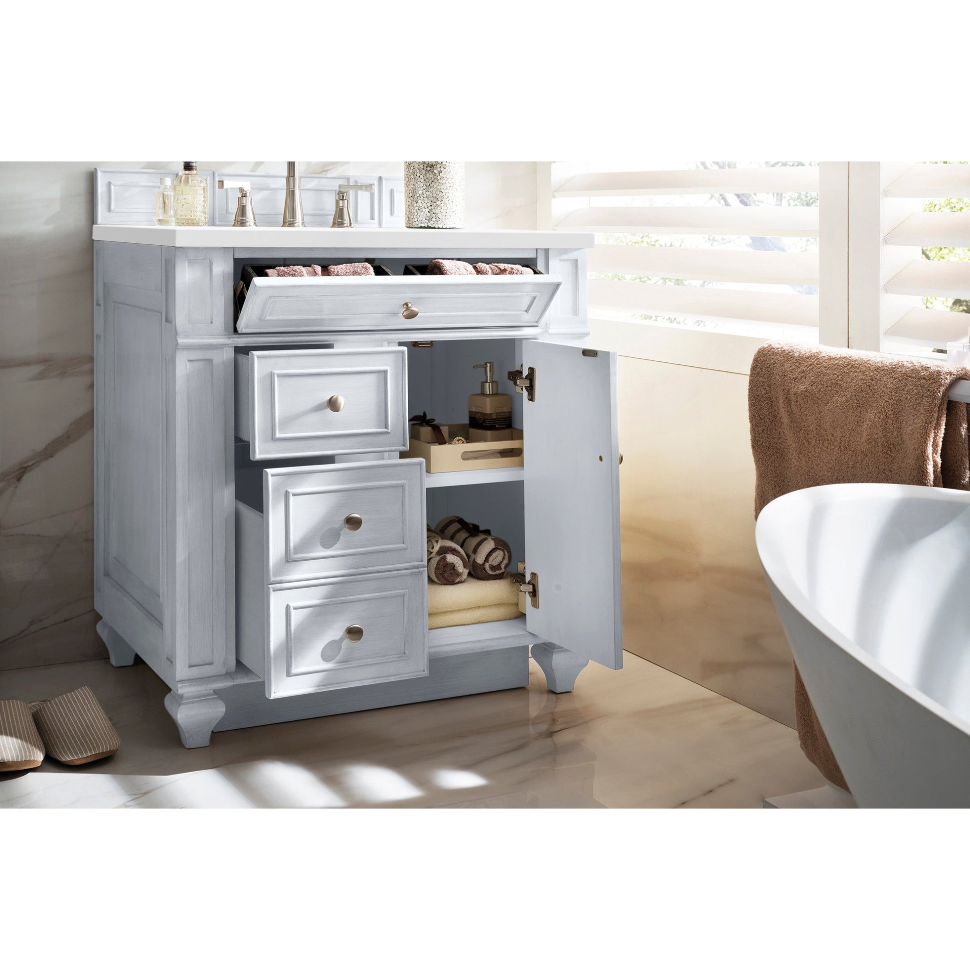 Bright White / White Zeus - 3 Faucet Holes