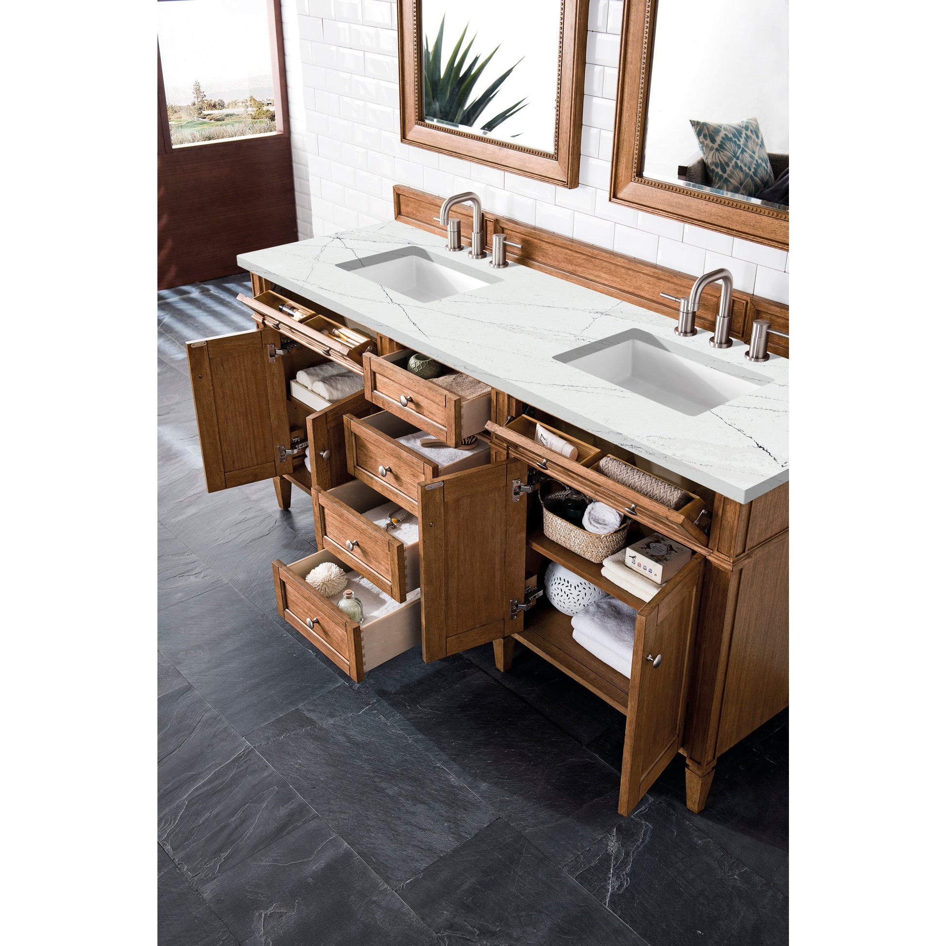 Saddle Brown / Ethereal Noctis - 3 Faucet Holes