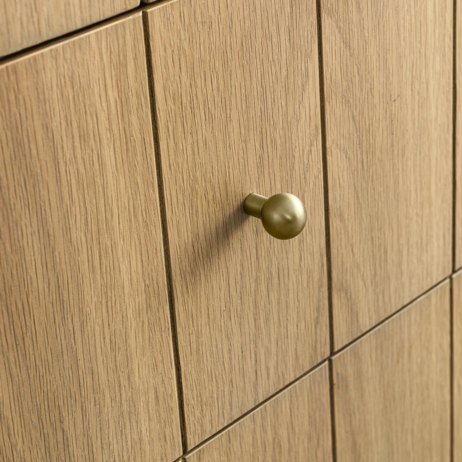 Light Natural Oak / No Countertop