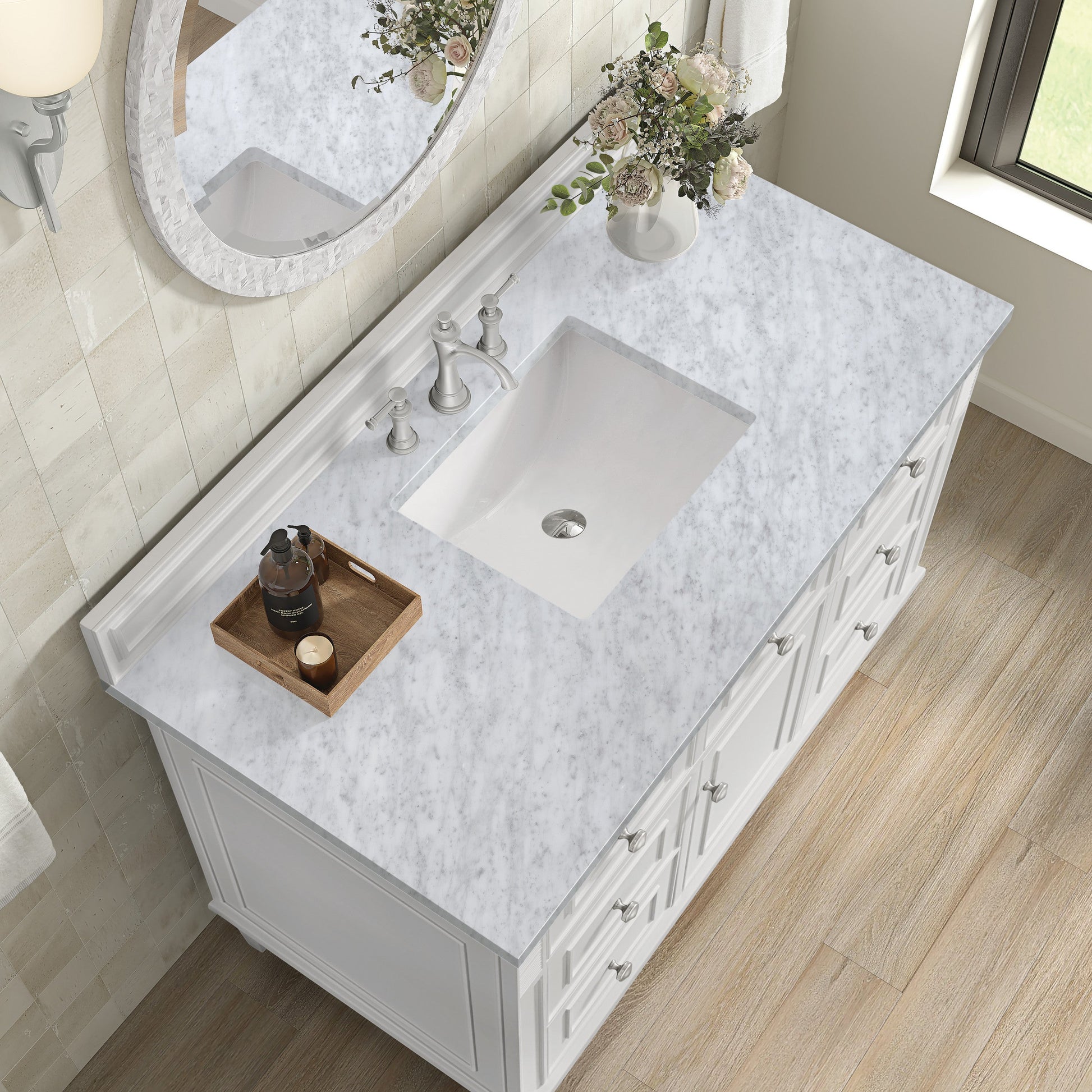 Bright White / Carrara White - 3 Faucet Holes