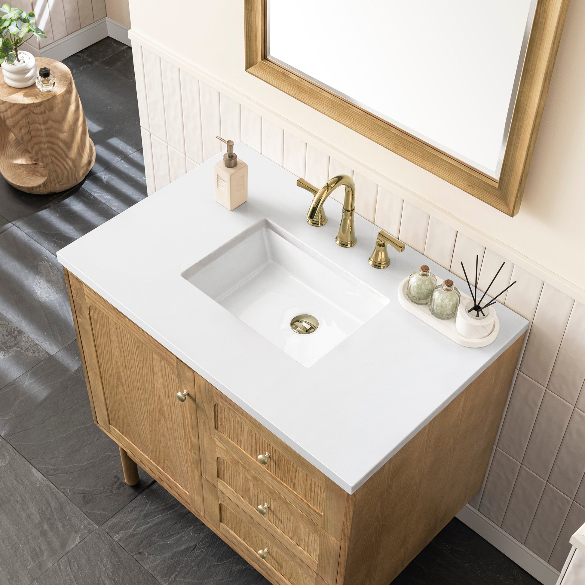Light Natural Oak / White Zeus - 3 Faucet Holes