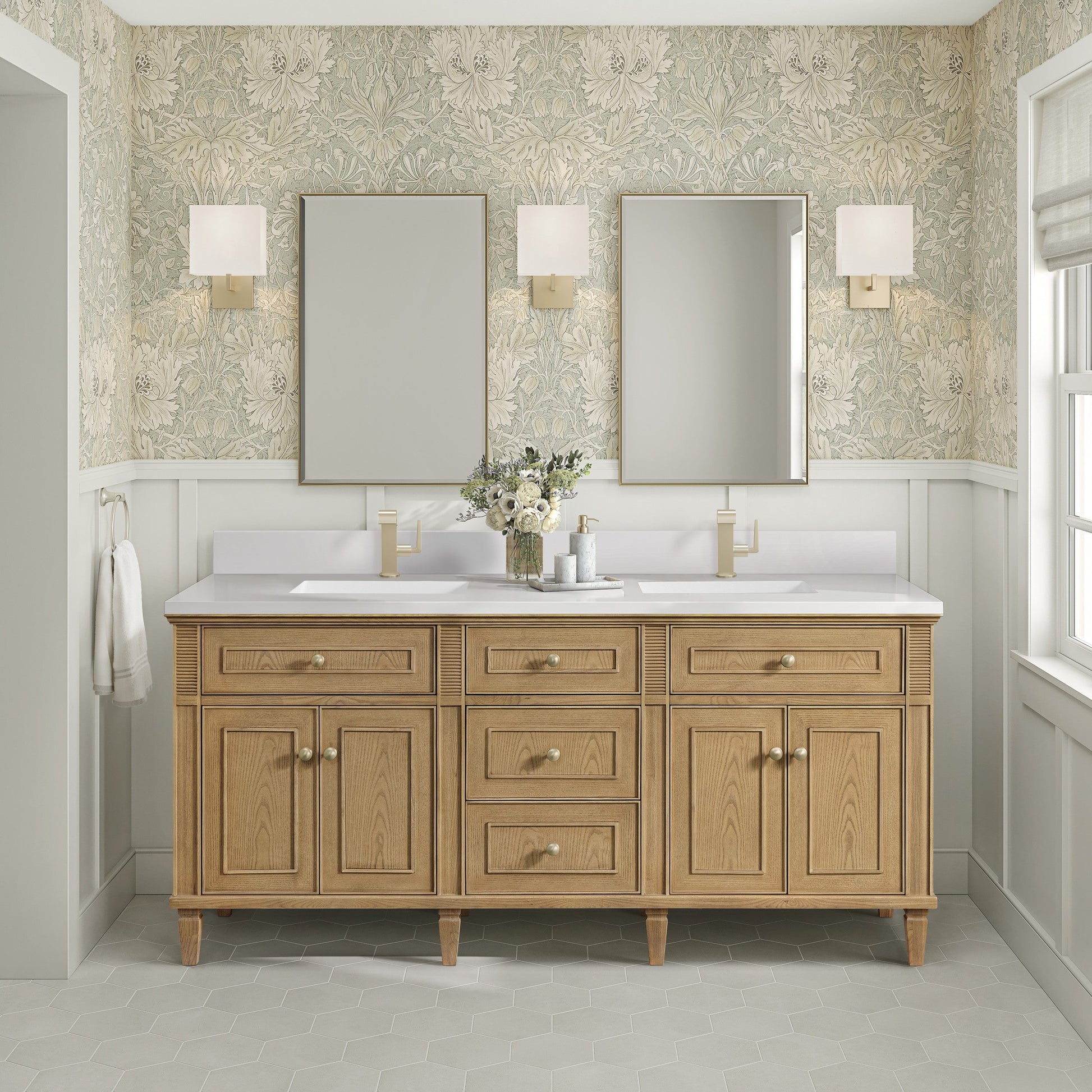 Light Natural Oak / White Zeus - 1 Faucet Hole