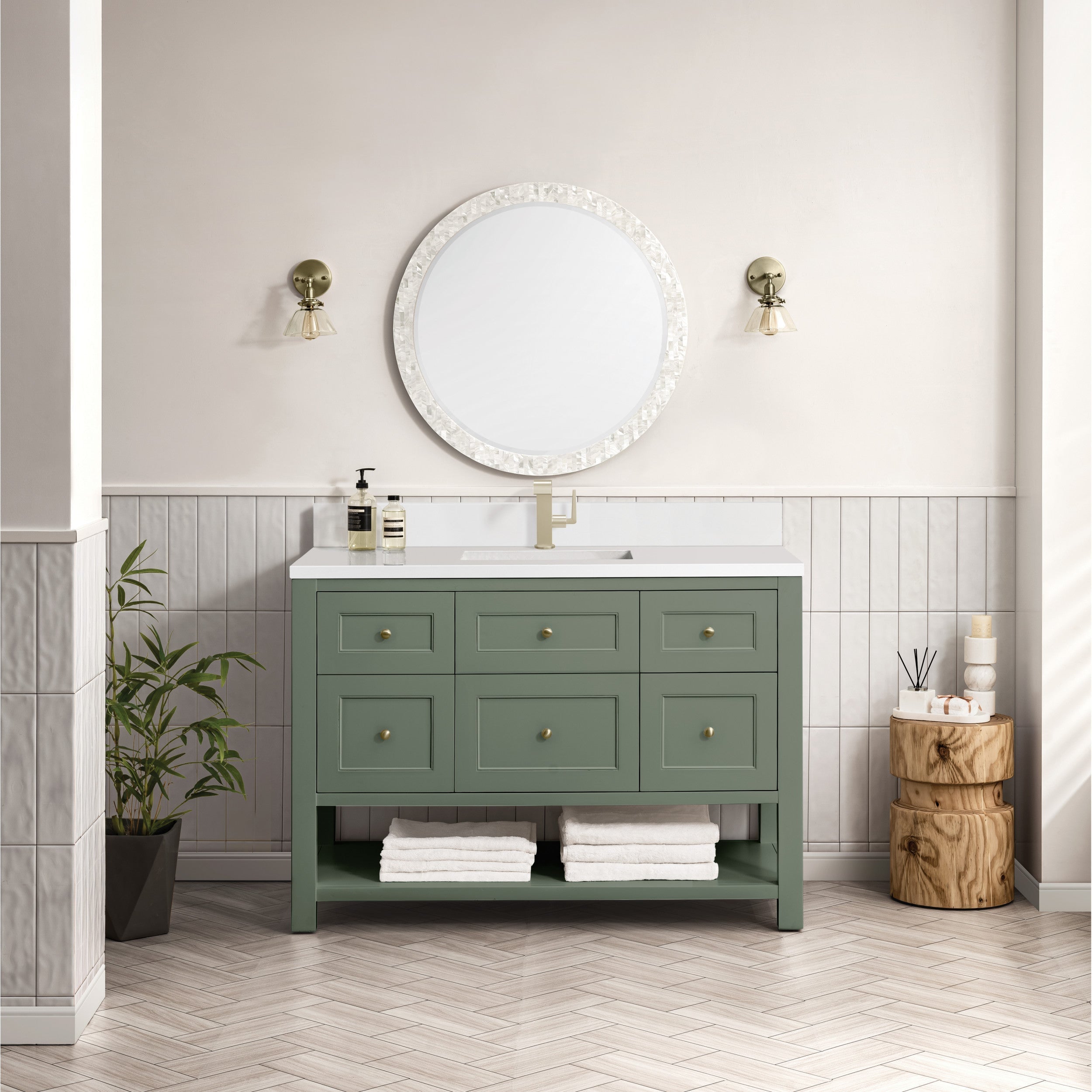 Smokey Celadon / White Zeus - 1 Faucet Hole