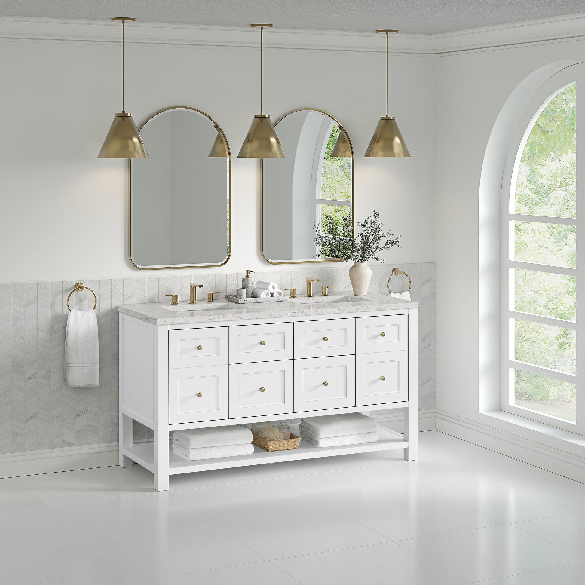 Bright White / Eternal Jasmine Pearl - 3 Faucet Holes
