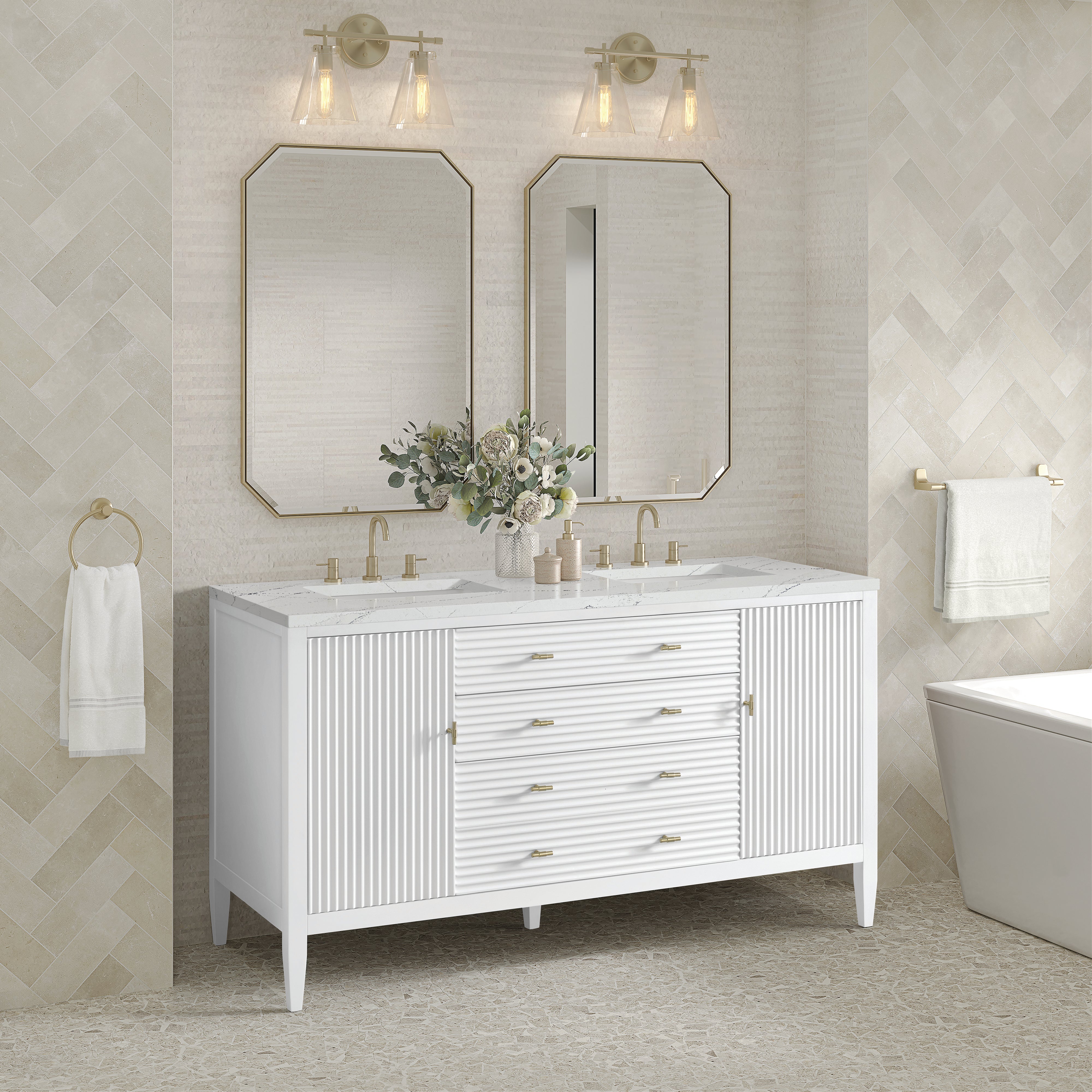 Bright White / Ethereal Noctis - 3 Faucet Holes