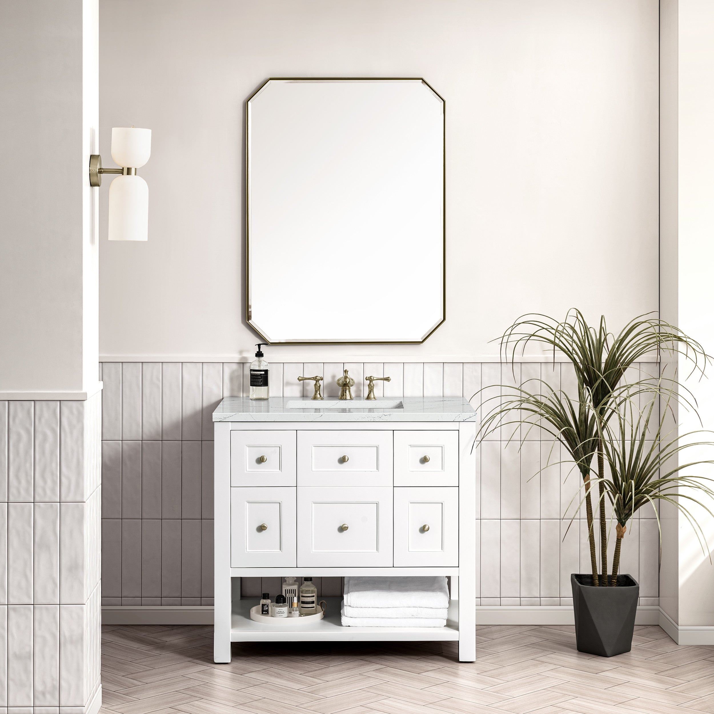 Bright White / Ethereal Noctis - 3 Faucet Holes