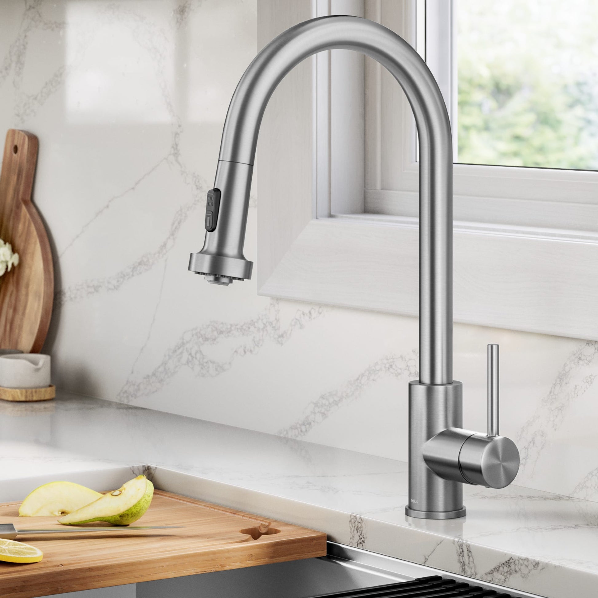 Spot Free Stainless Steel / Pull Down