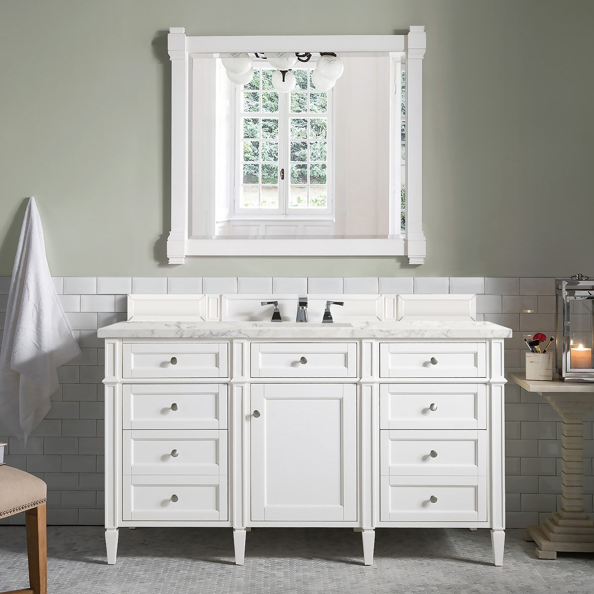 Bright White / Eternal Jasmine Pearl - 3 Faucet Holes
