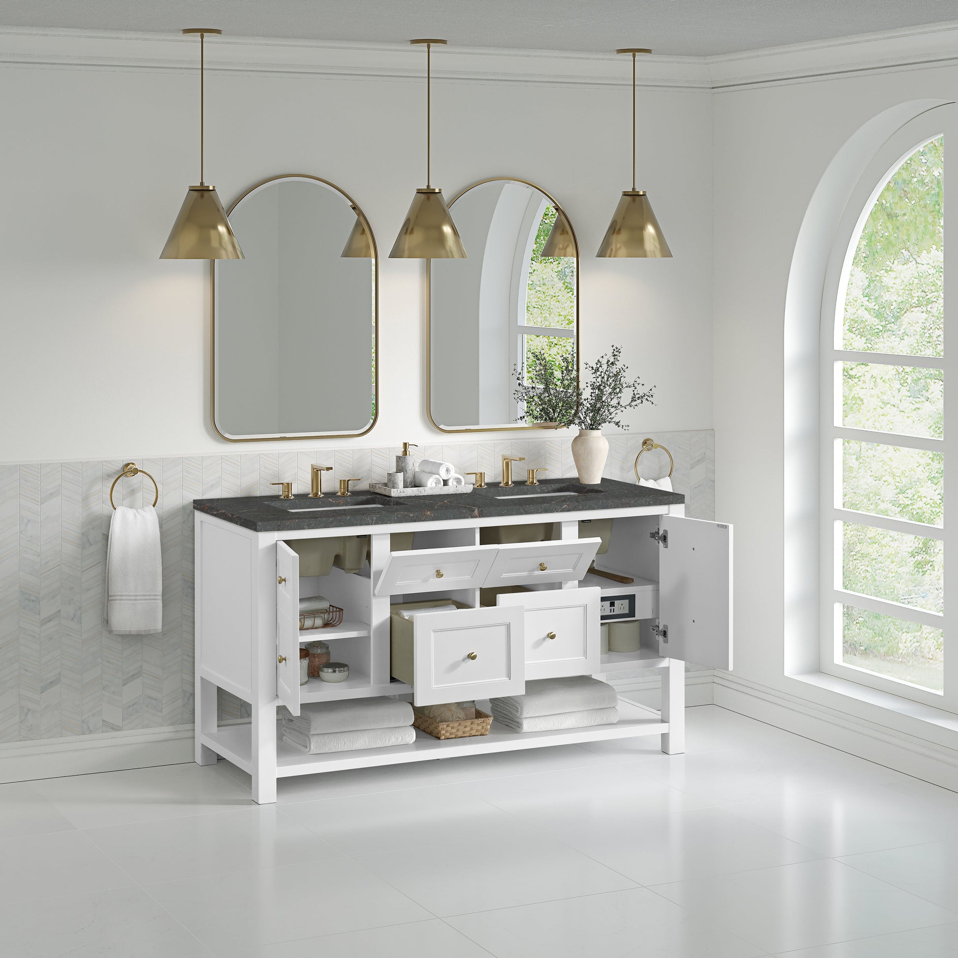 Bright White / Parisien Bleu - 3 Faucet Holes