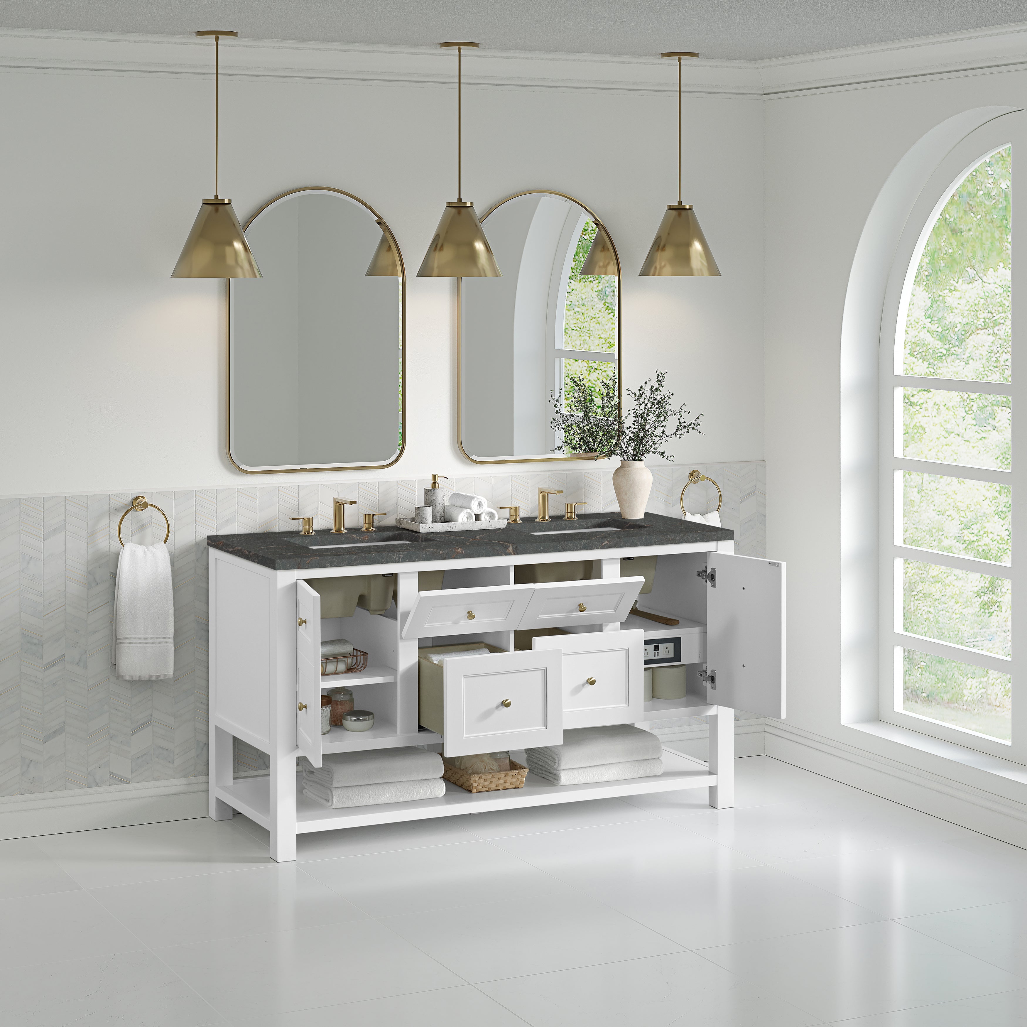Bright White / Parisien Bleu - 3 Faucet Holes