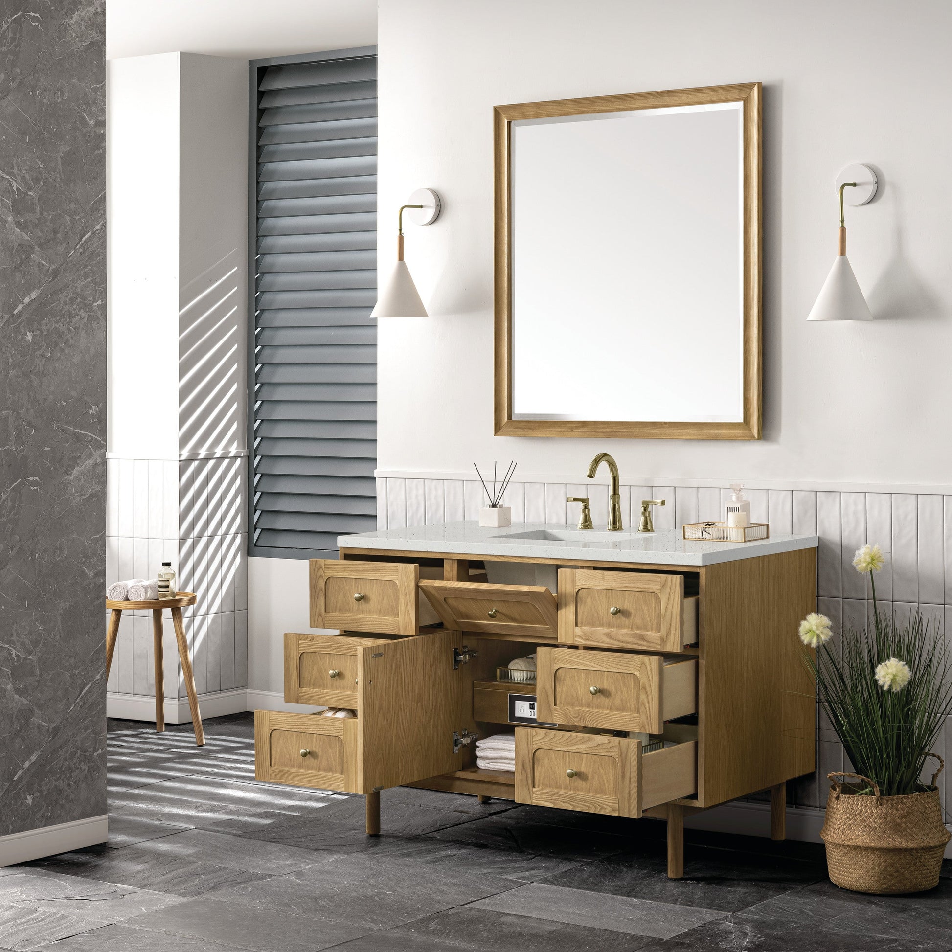 Light Natural Oak / Lime Delight - 3 Faucet Holes