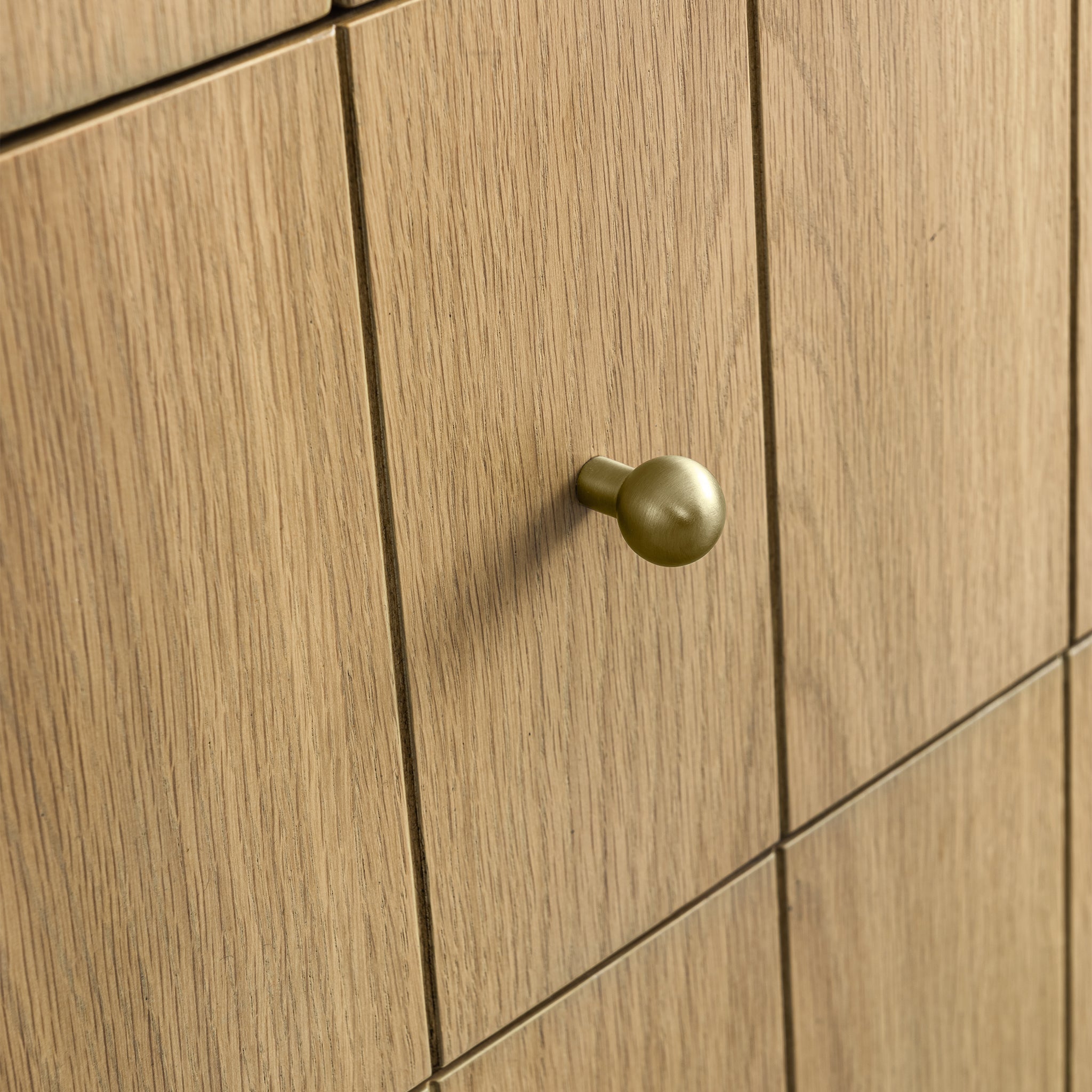Light Natural Oak / Victorian Silver - 3 Faucet Holes